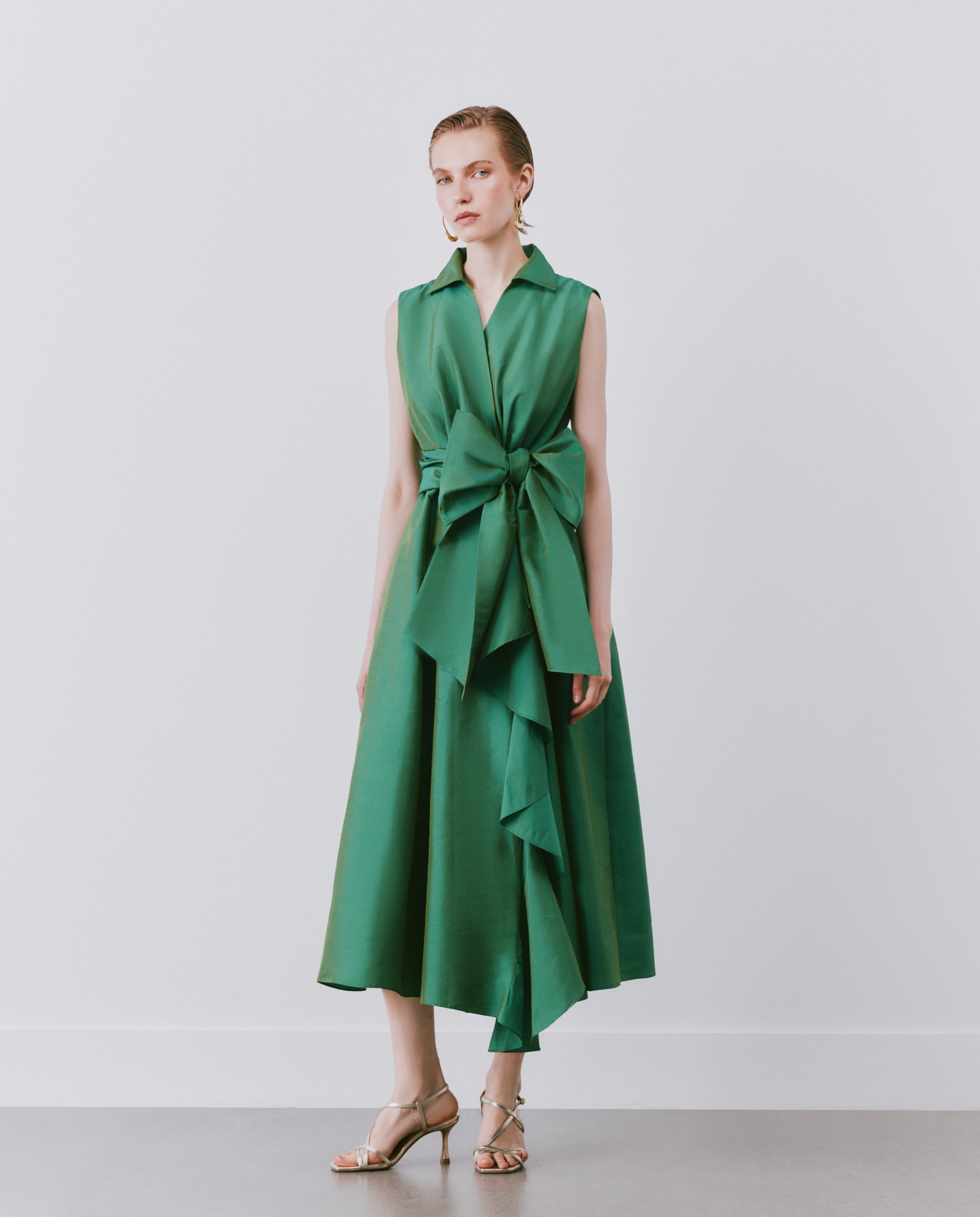 Vestido midi com volume 510 Verde Claro-2