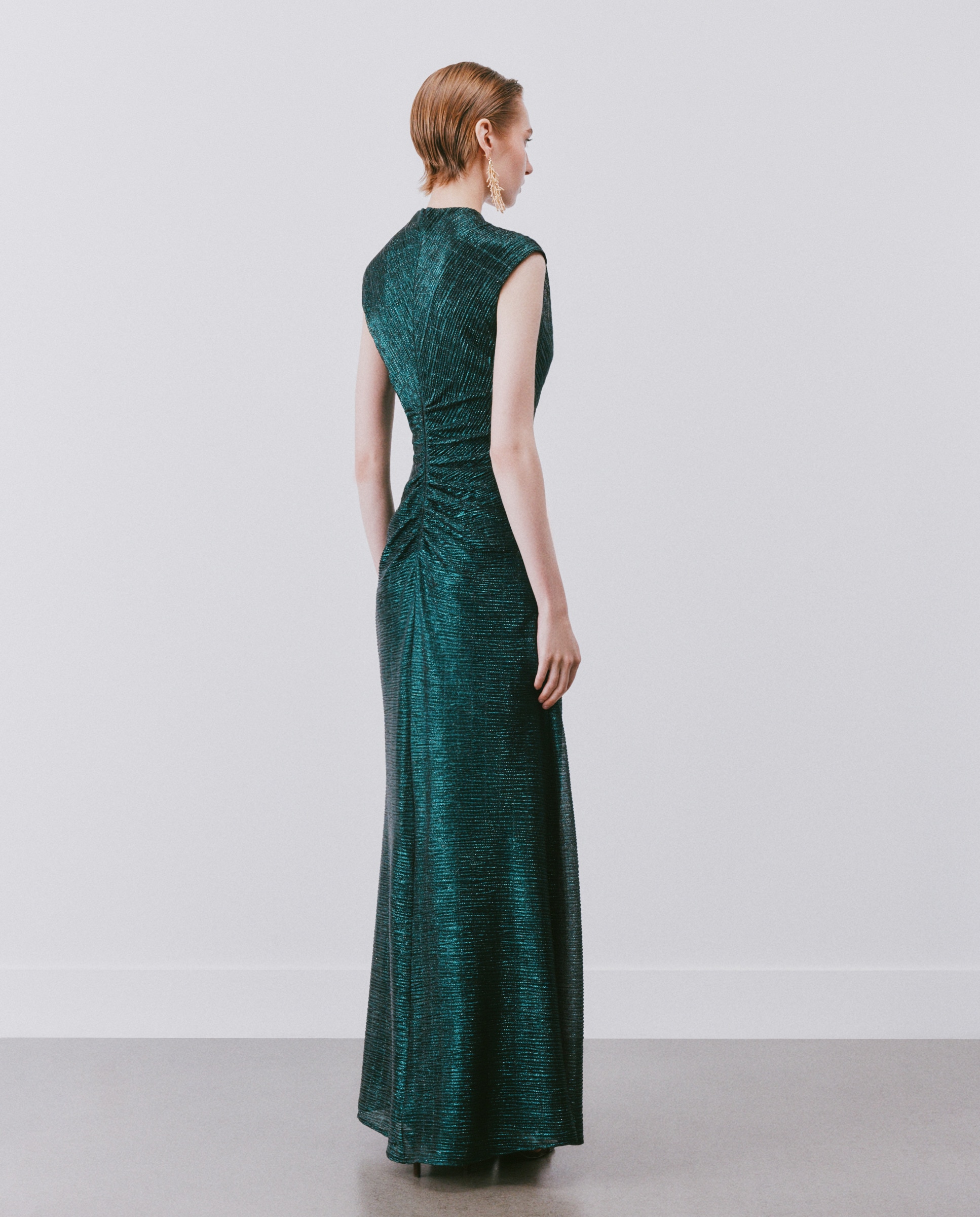 Vestido Comprido sem Mangas Verde-3