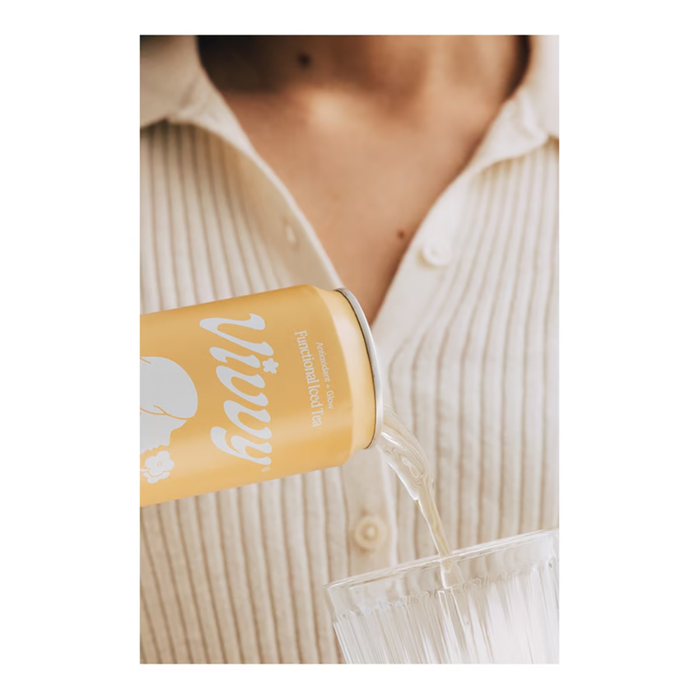 Bebida refrescante a base de té blanco Iced Tea funcional con vainilla, rosa, colágeno marino y vitamina E Vivvy 3