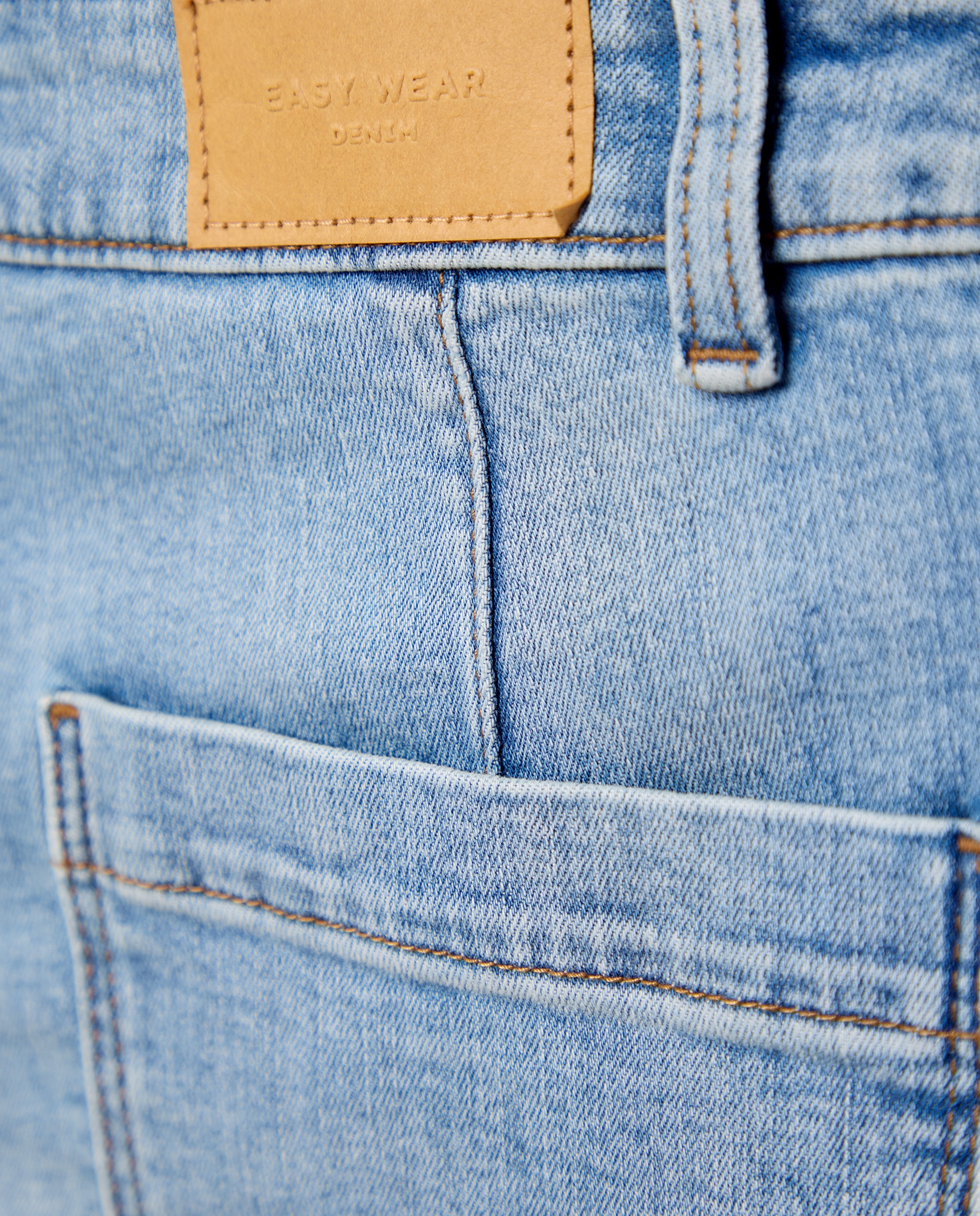 Jeans Cropped Tipo Culotte com Botões Cerúleo-2