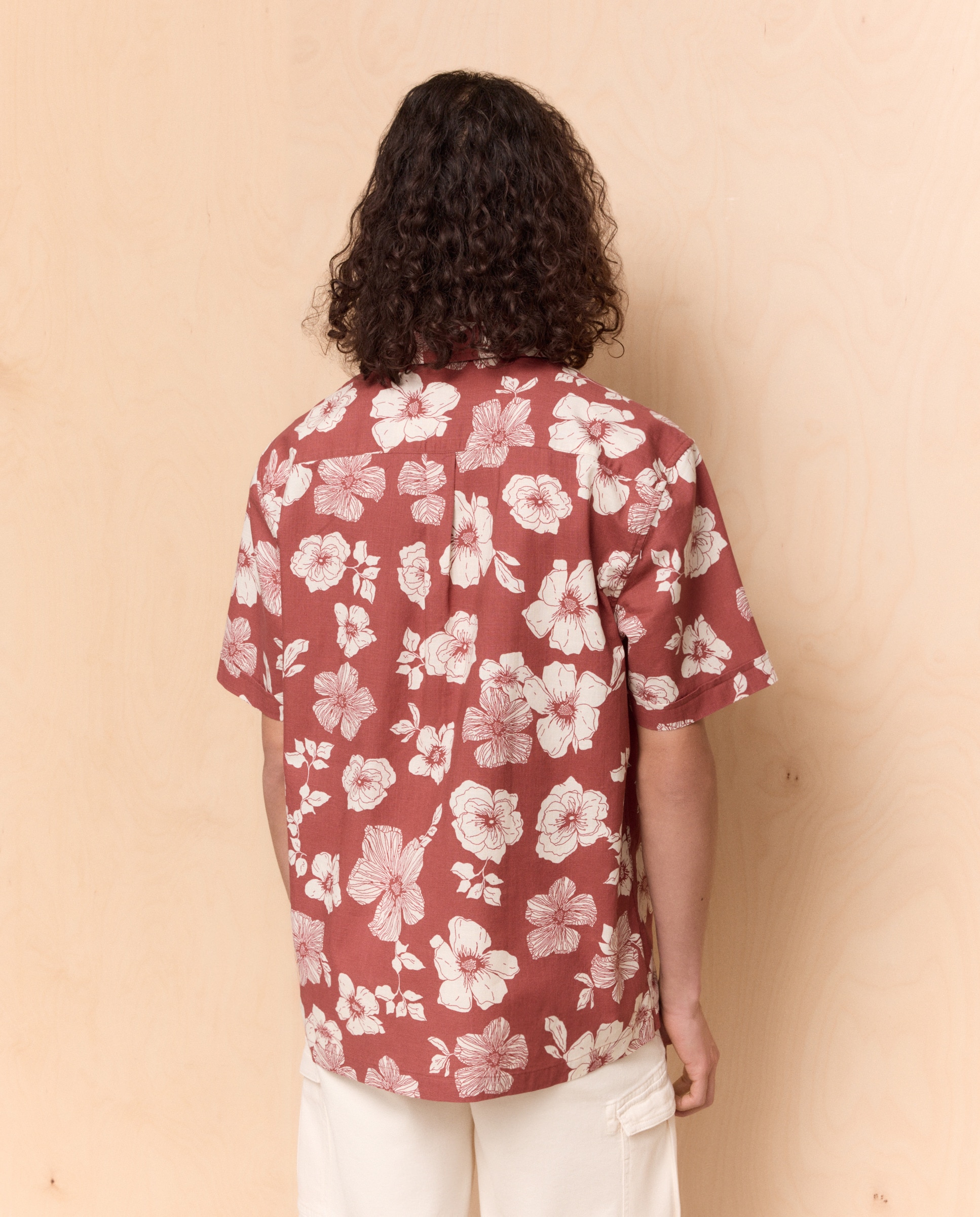 Camisa Bowling com Manga Curta e Estampado Floral 770 Terracota-3
