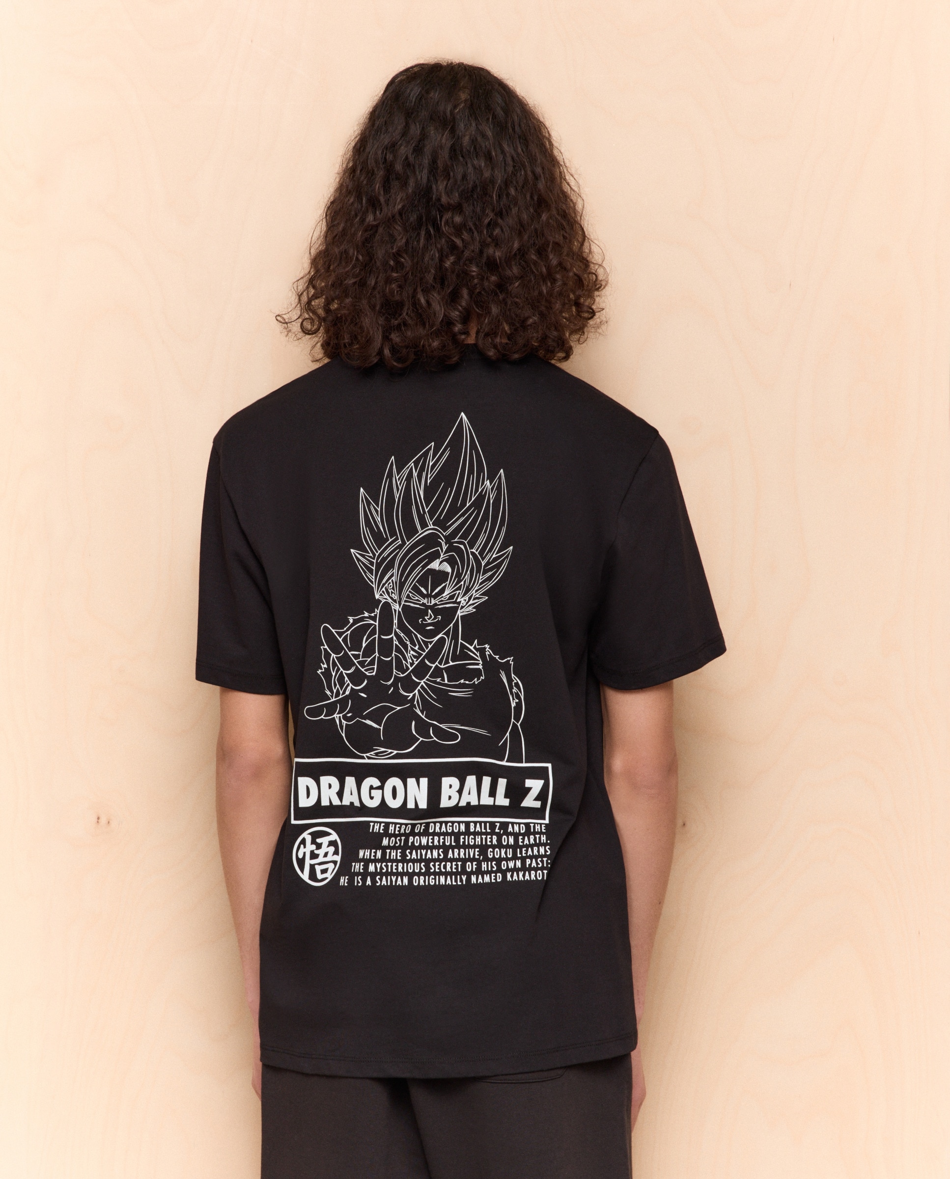 T-shirt de Manga Curta Goku Preto-3