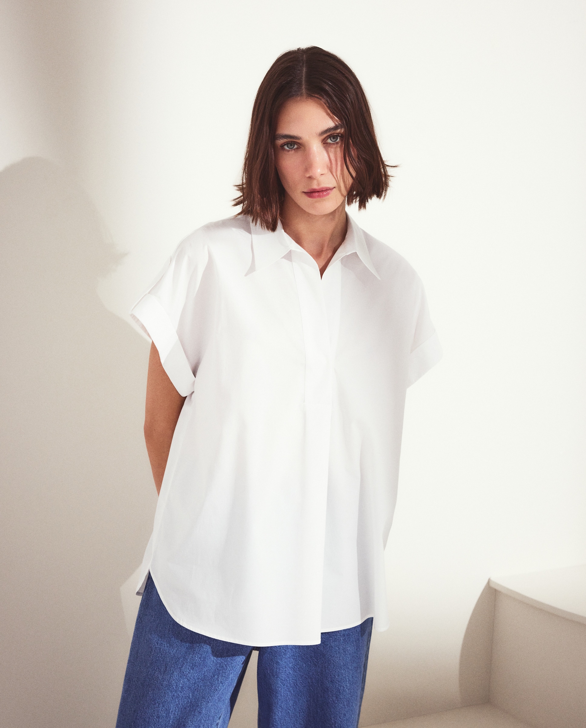 Imagem 0 de Blusa de Popelina com Gola Desmontável