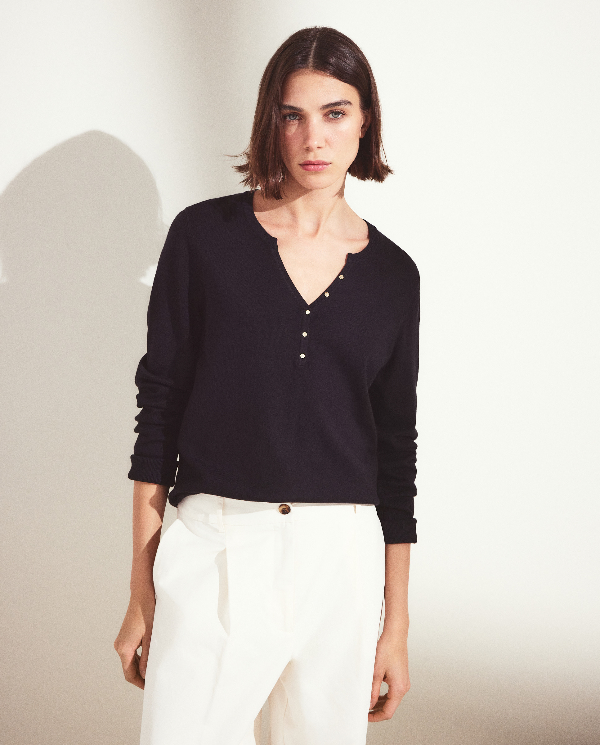 Camisola de Malha Básica Lisa de Viscose Preto-1