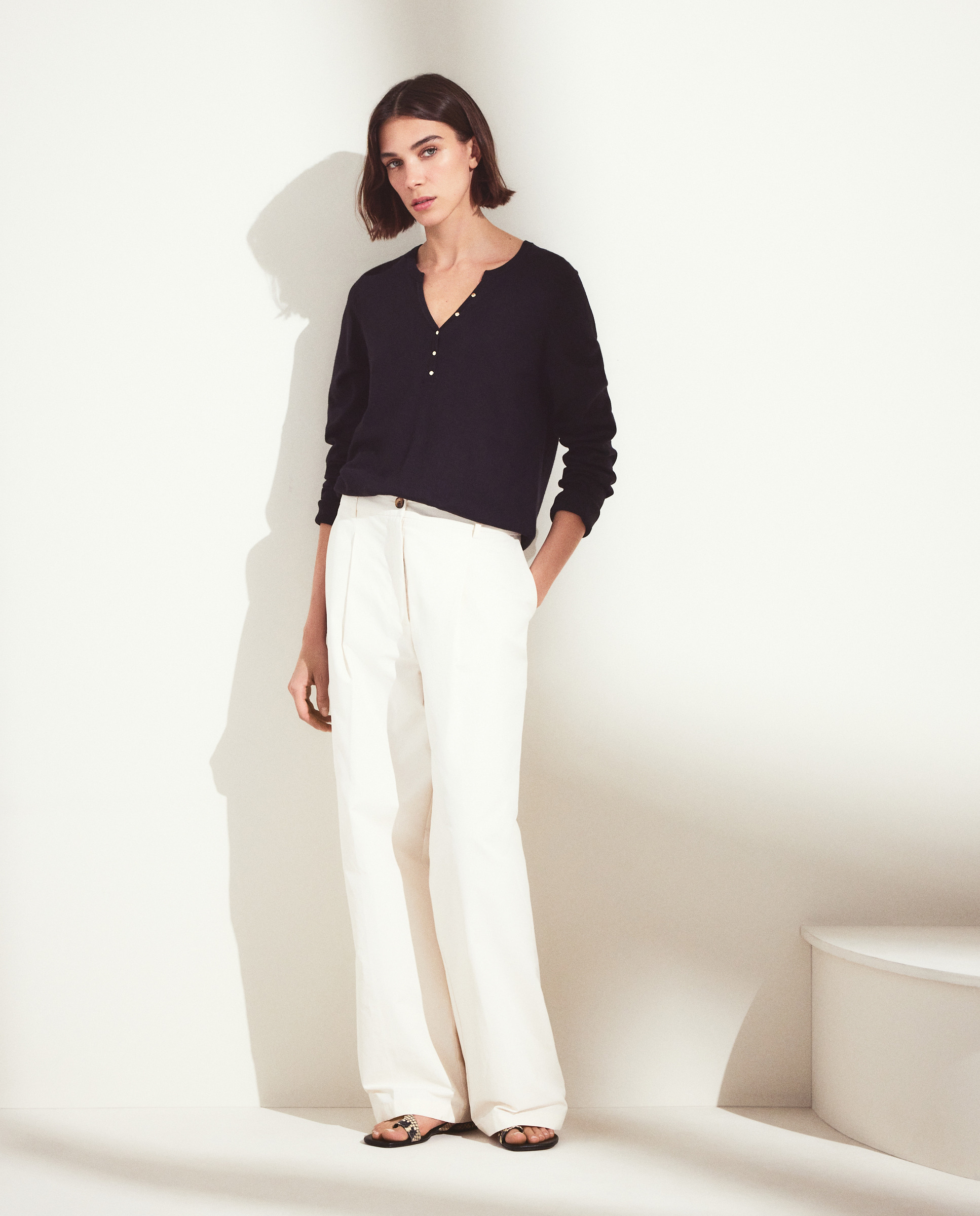 Camisola de Malha Básica Lisa de Viscose Preto-2