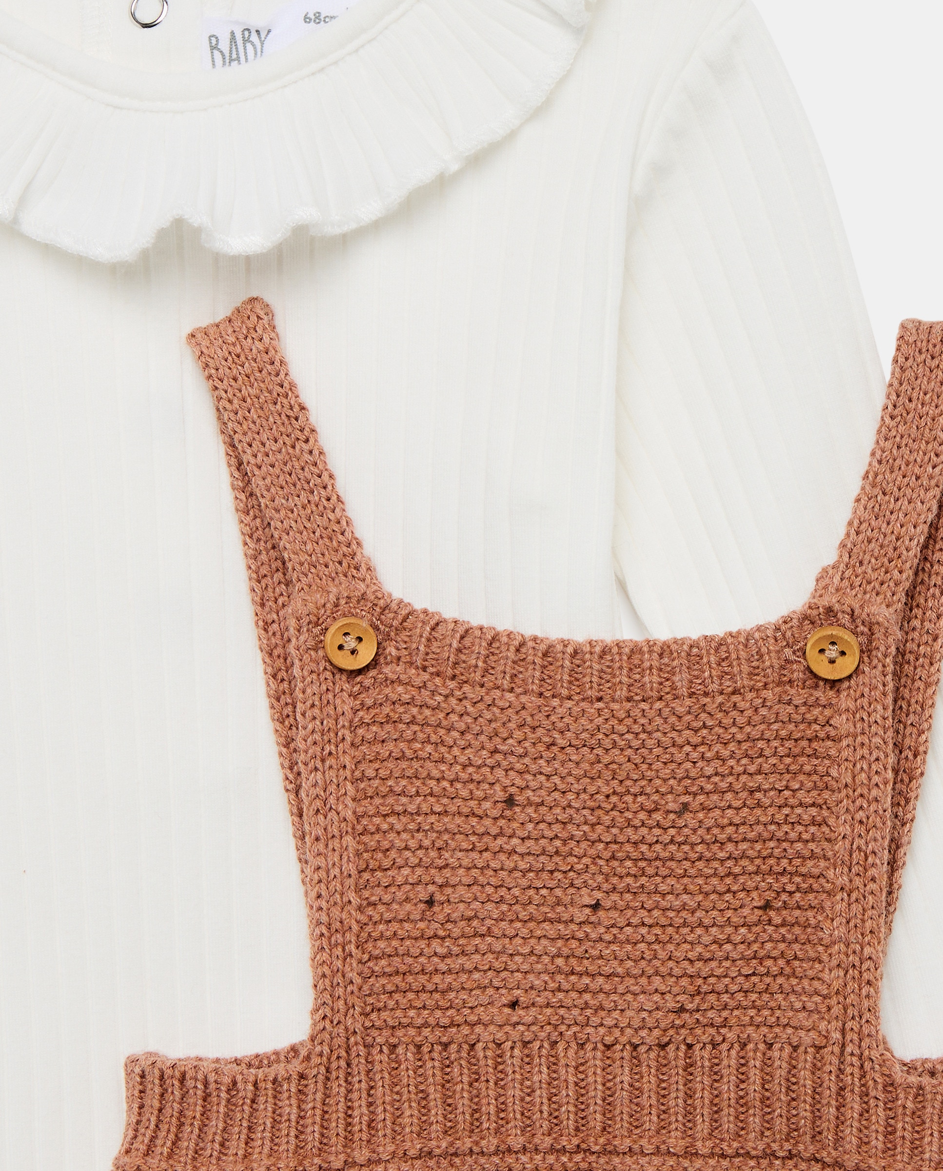 Conjunto de 2 Peças de Bebé: jardineiras de Tricot e Body Mostarda-3