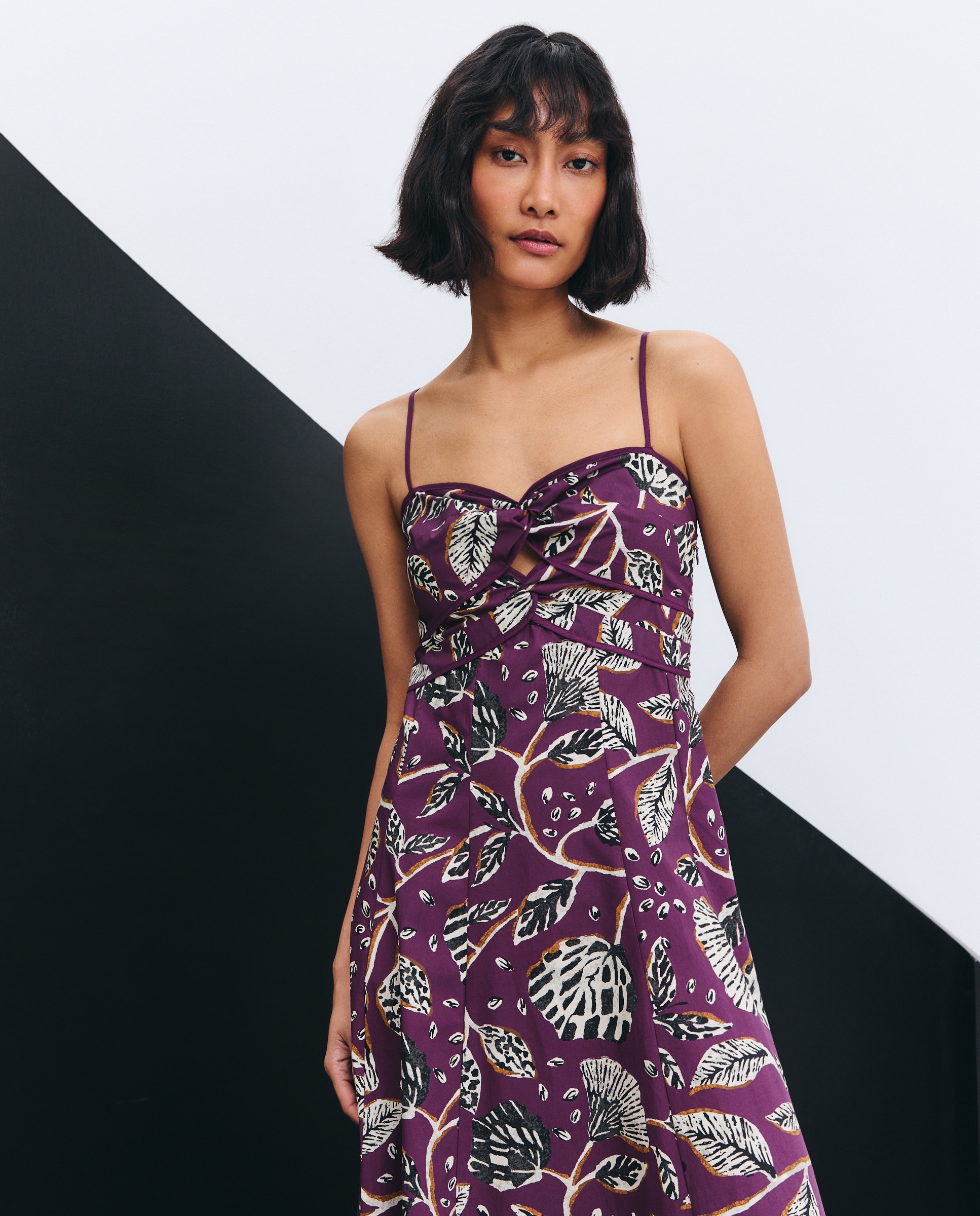 Vestido Comprido sem Mangas e com Estampado Roxo-4