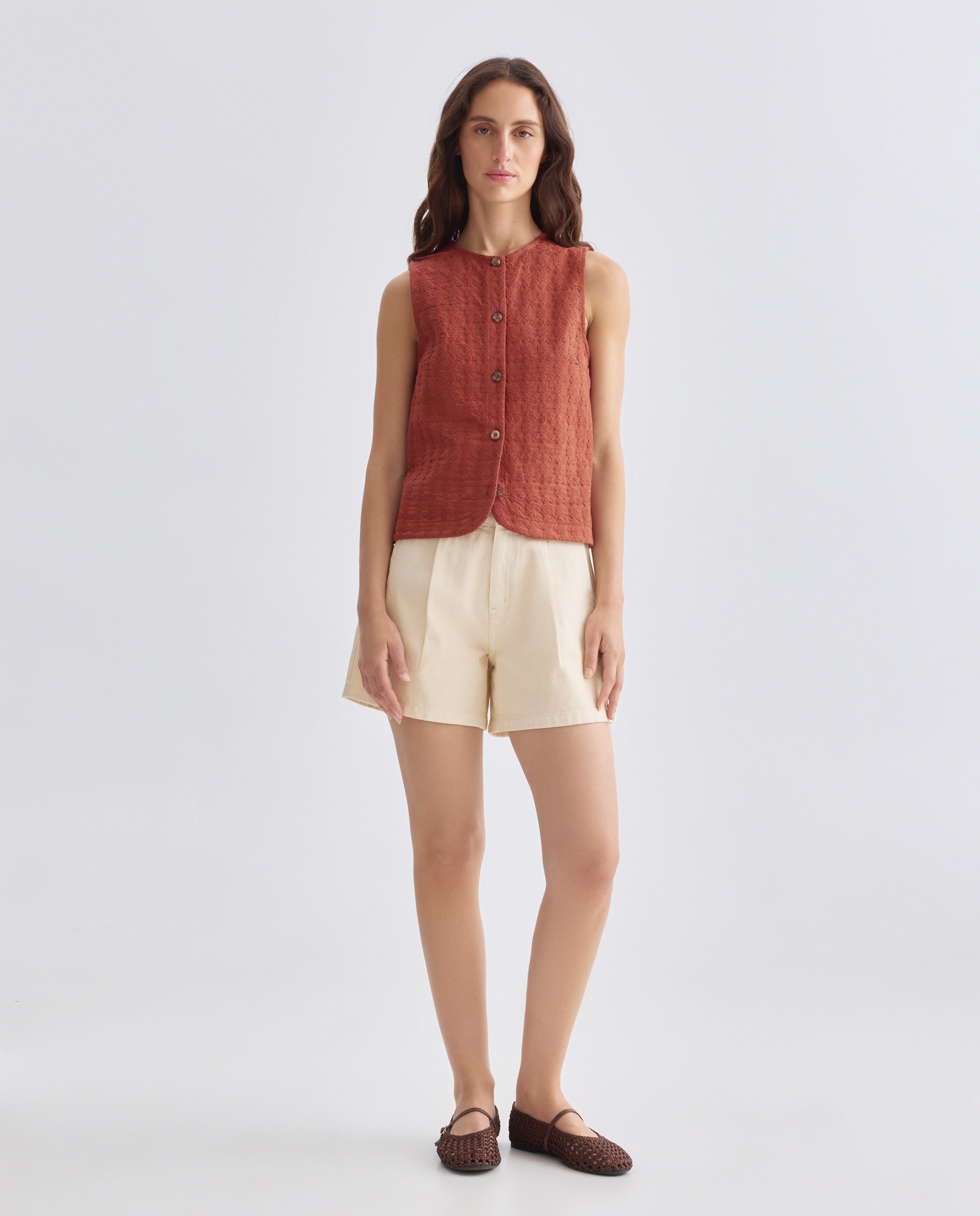 Camiseta sin mangas de mujer calado frontal y abotonada Naranja quemado-2