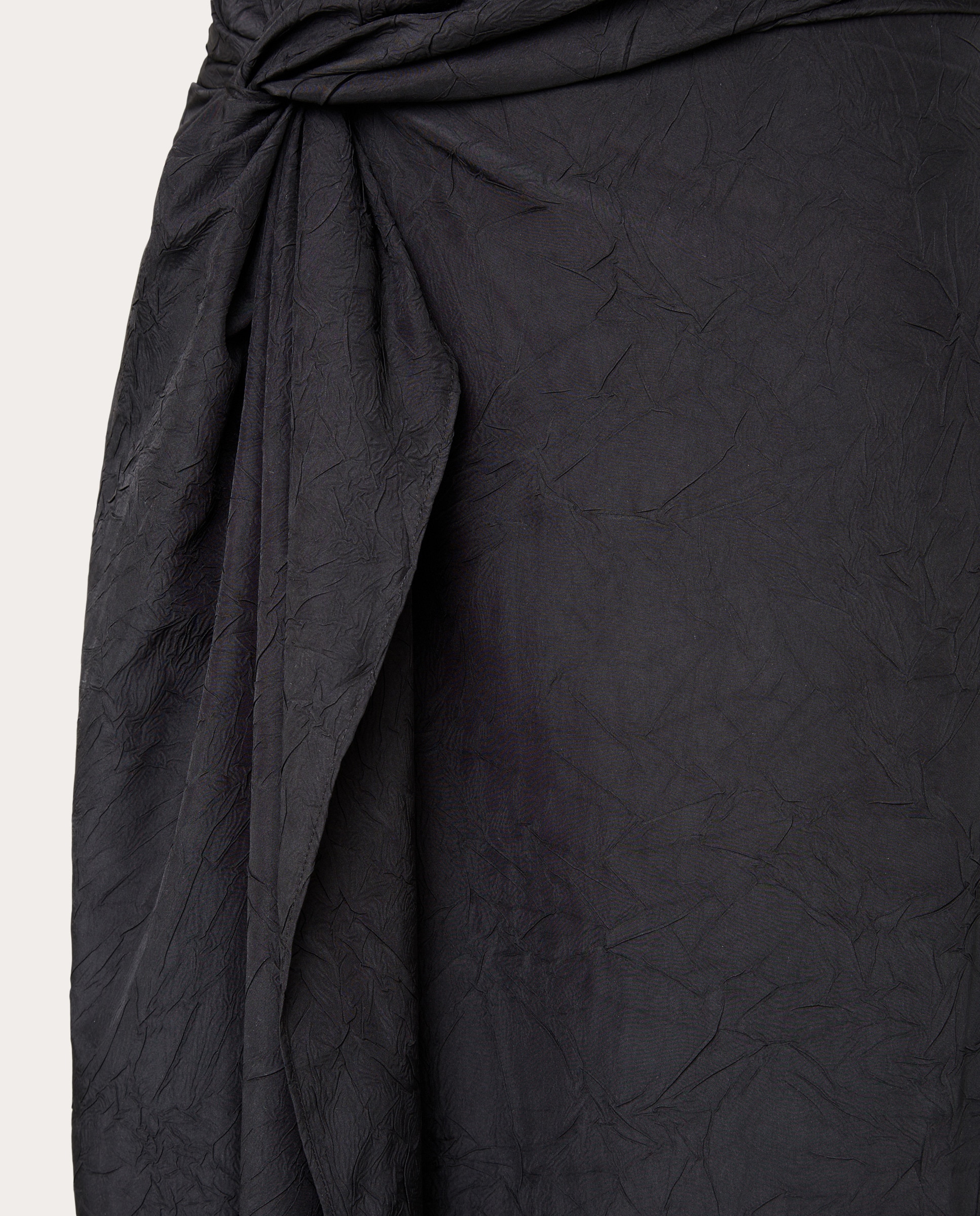 Saia midi Preto-3