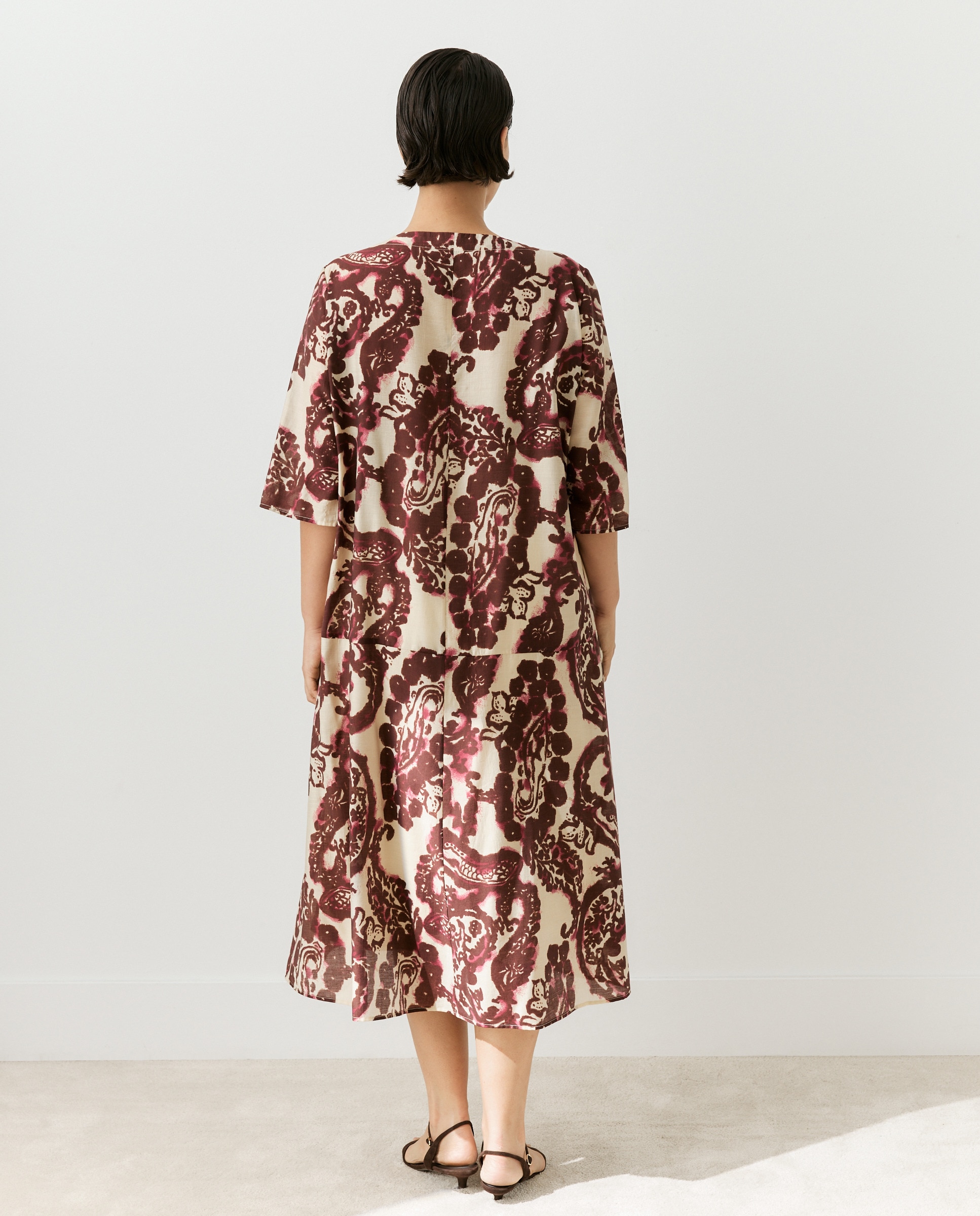 Vestido Midi Estampado com Manga Curta Rosa-3