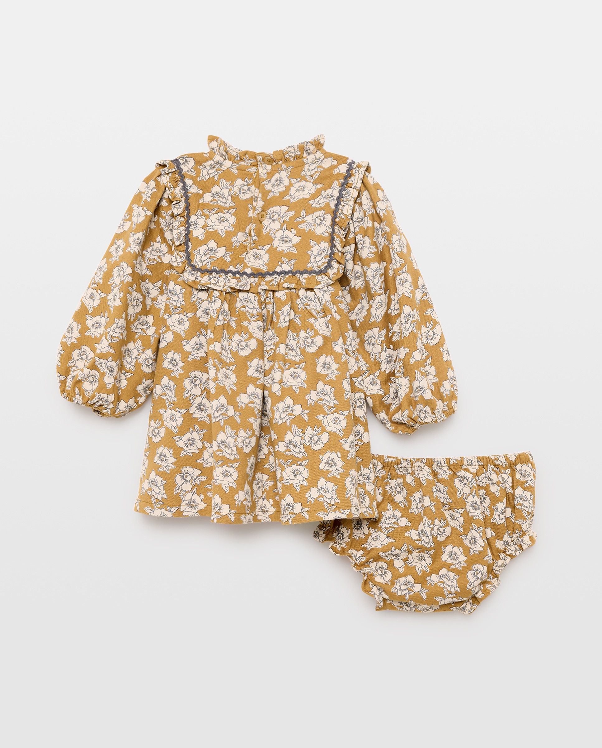 Vestido bebé niña con canesú Mostaza-2