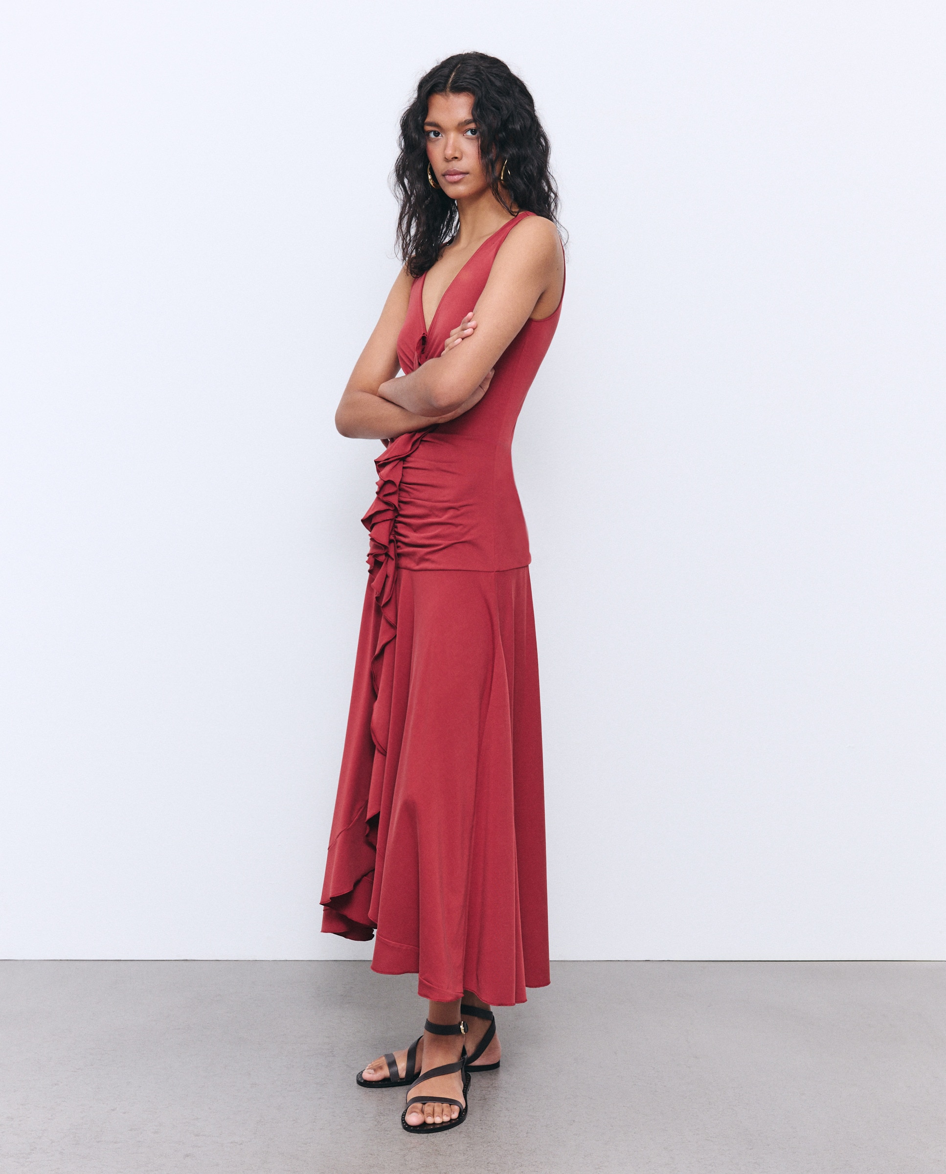 Imagem 0 de Vestido sem Mangas com Folhos