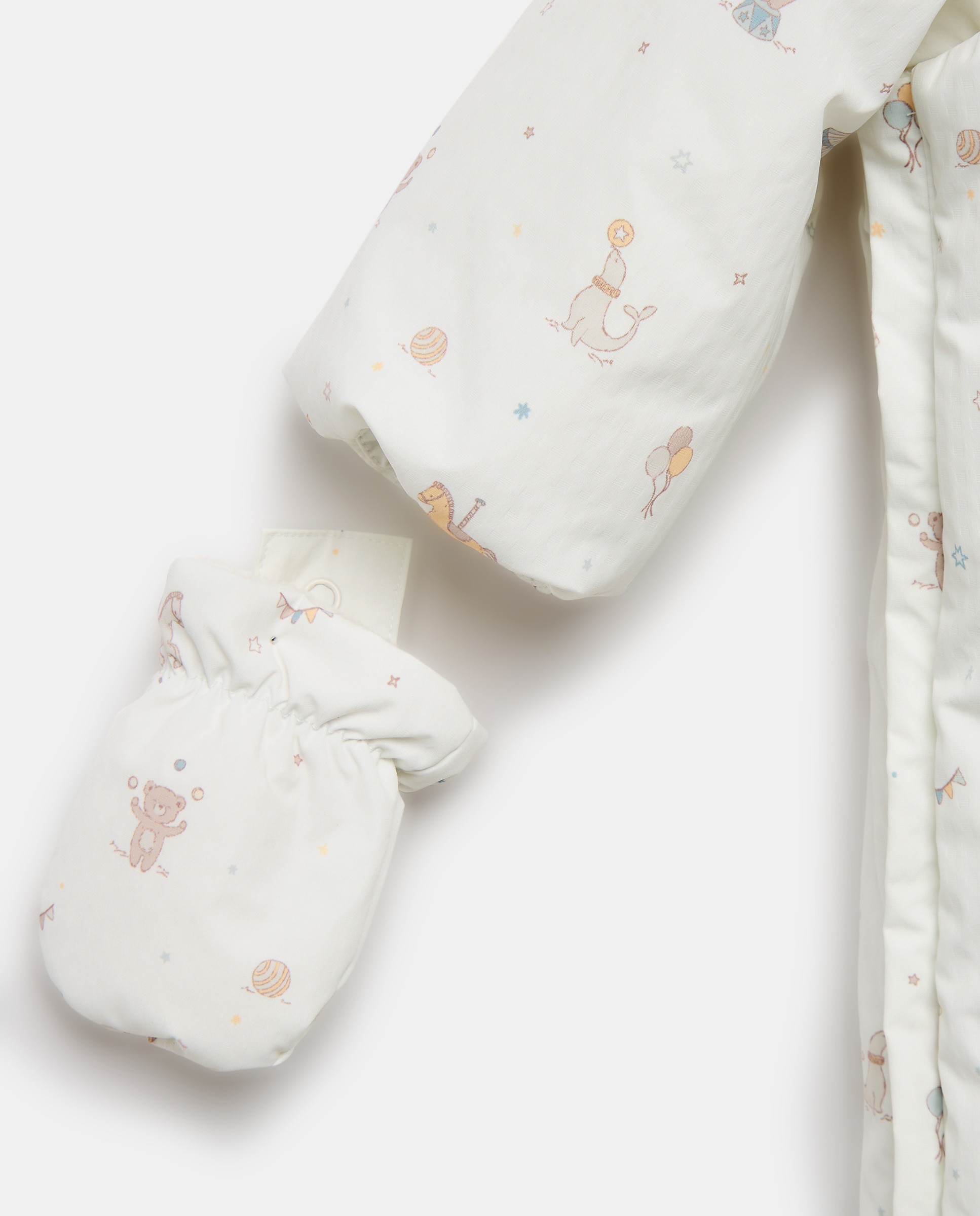 Buzo nylon pie + mano jacquard all over print fantasía con botones de bebé - Coconut El Corte Inglés - Blanco Blanco-4