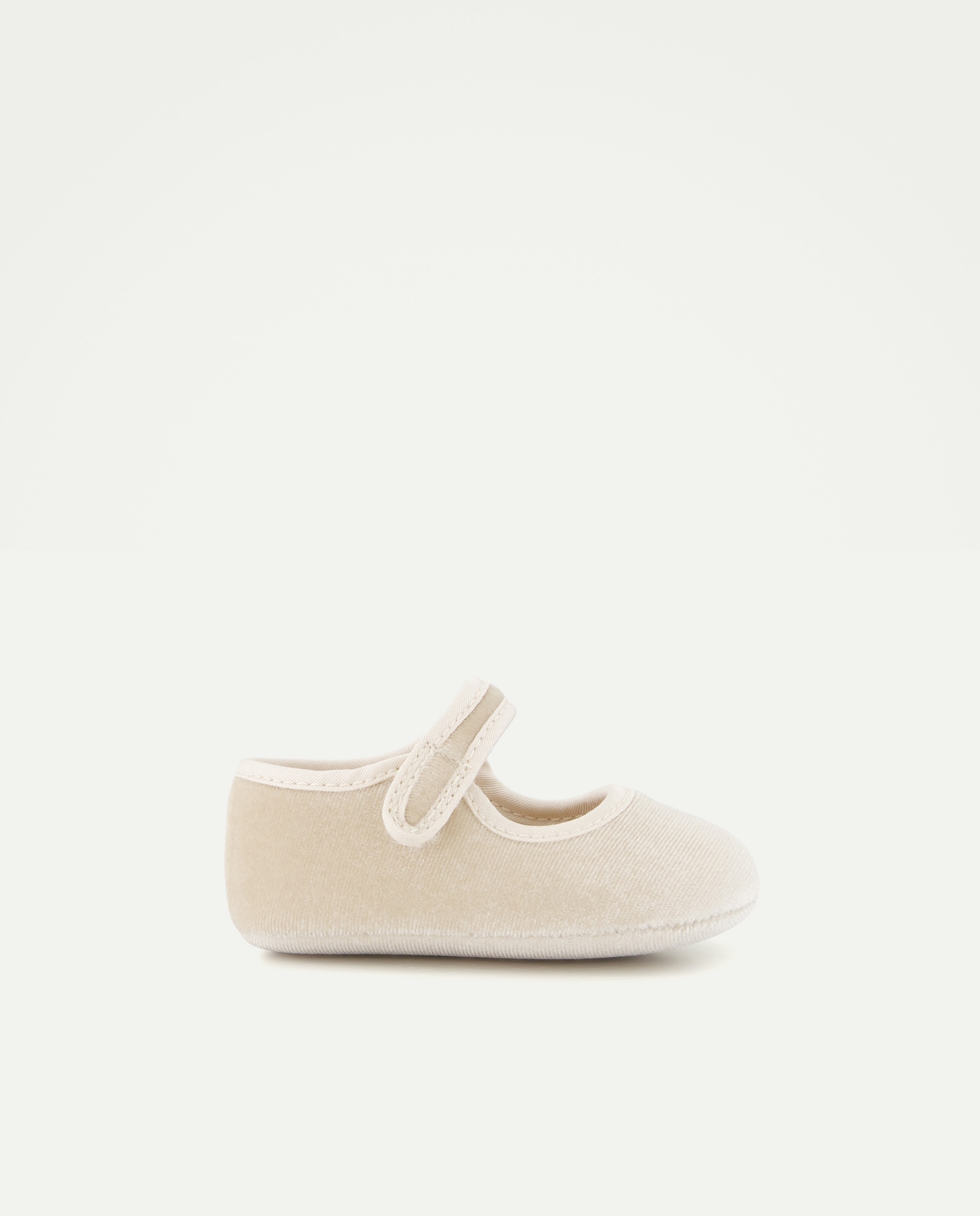 Imagem 0 de Sapatos de Presilha de Veludo de Bebé