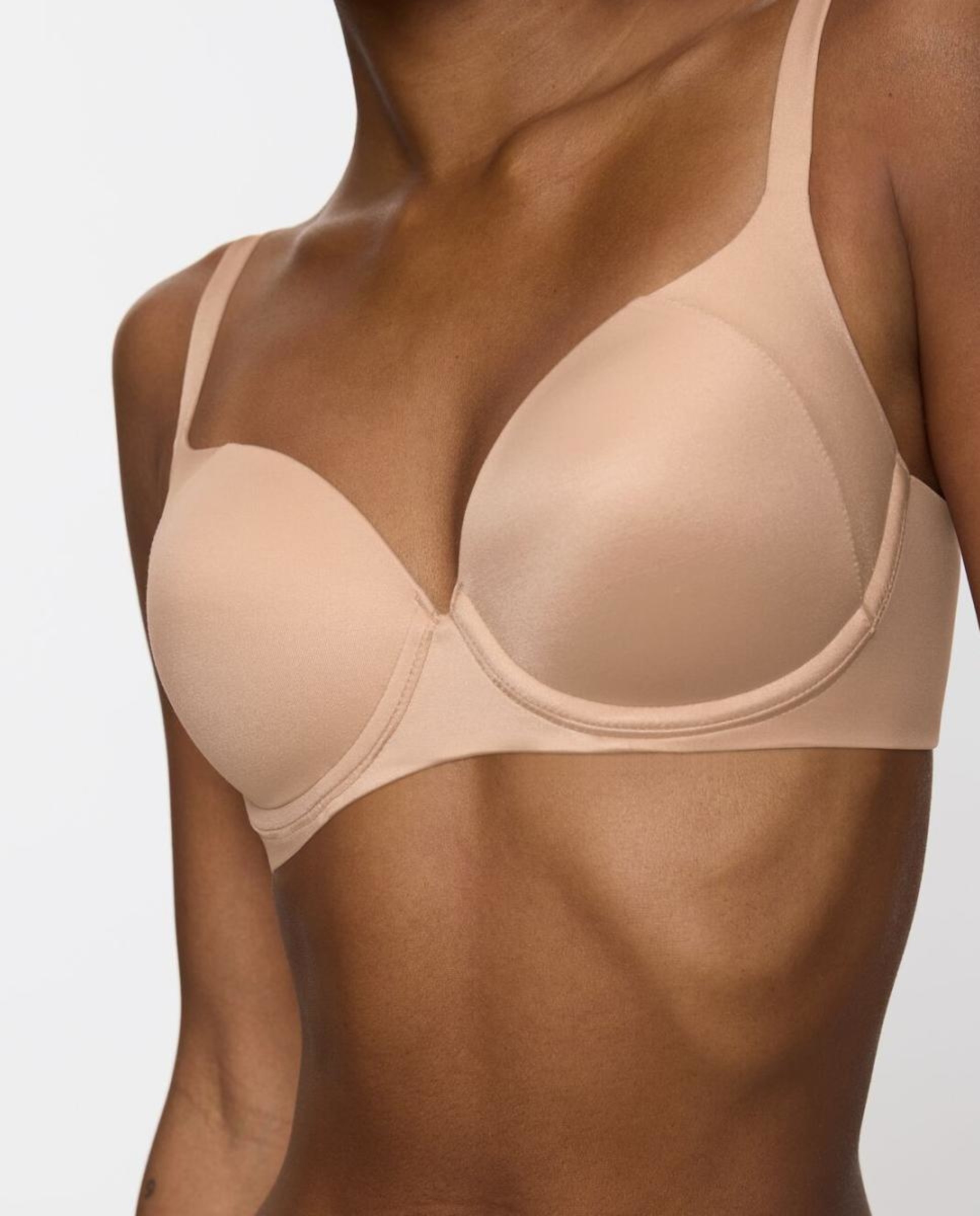 Soutien de Copa Moldada com Aro e Tacto Suave Nude-3