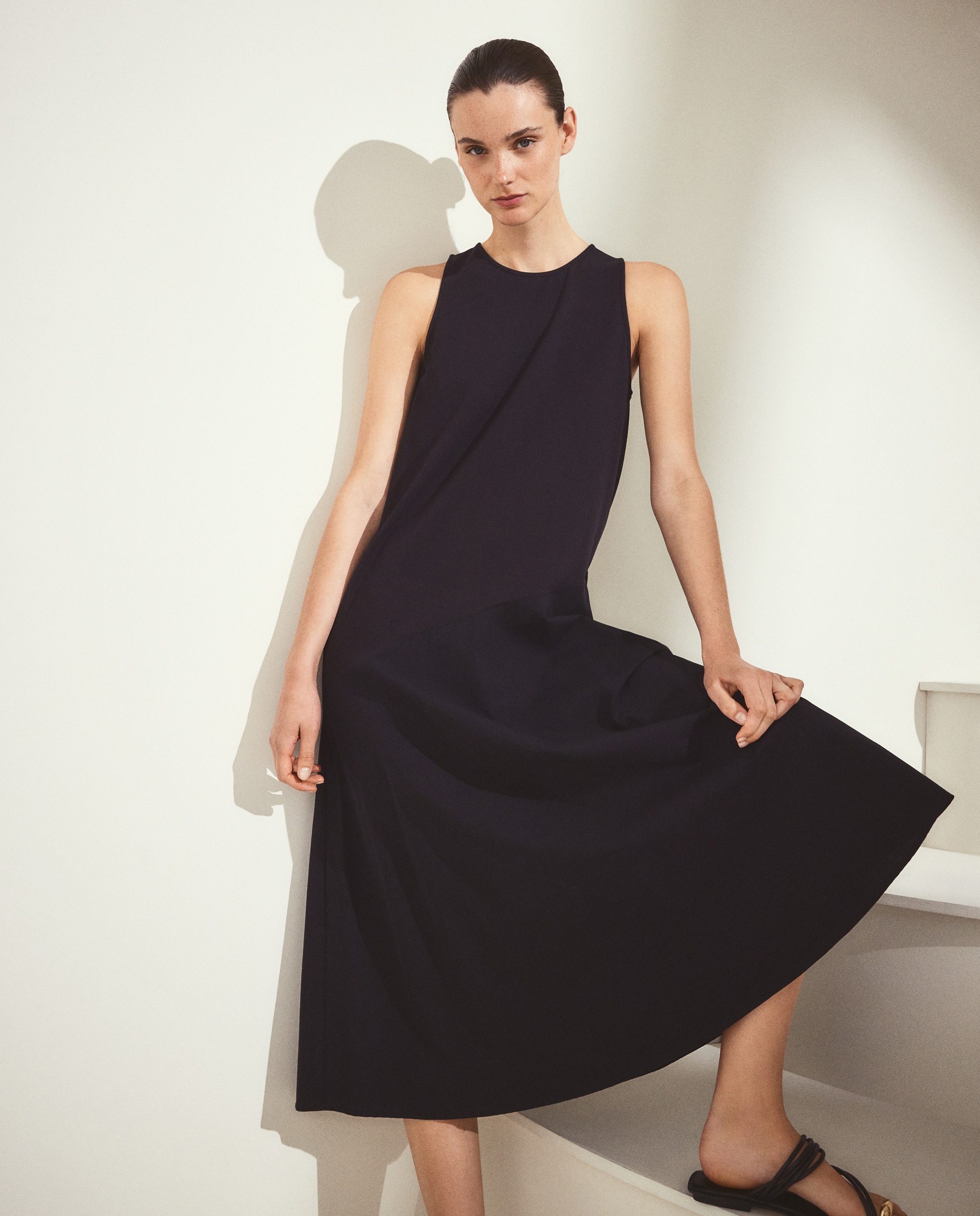 Vestido Combinado Circular Preto-2