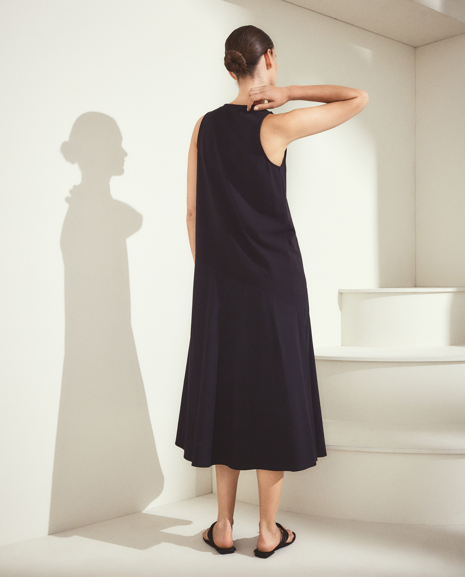 Vestido Combinado Circular Preto-3
