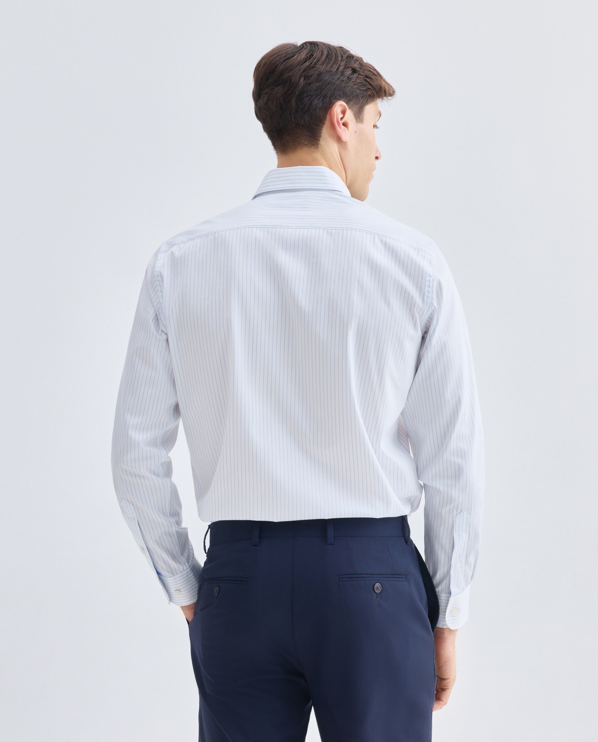 Camisa Classic Fit às Riscas Largas Azul-3