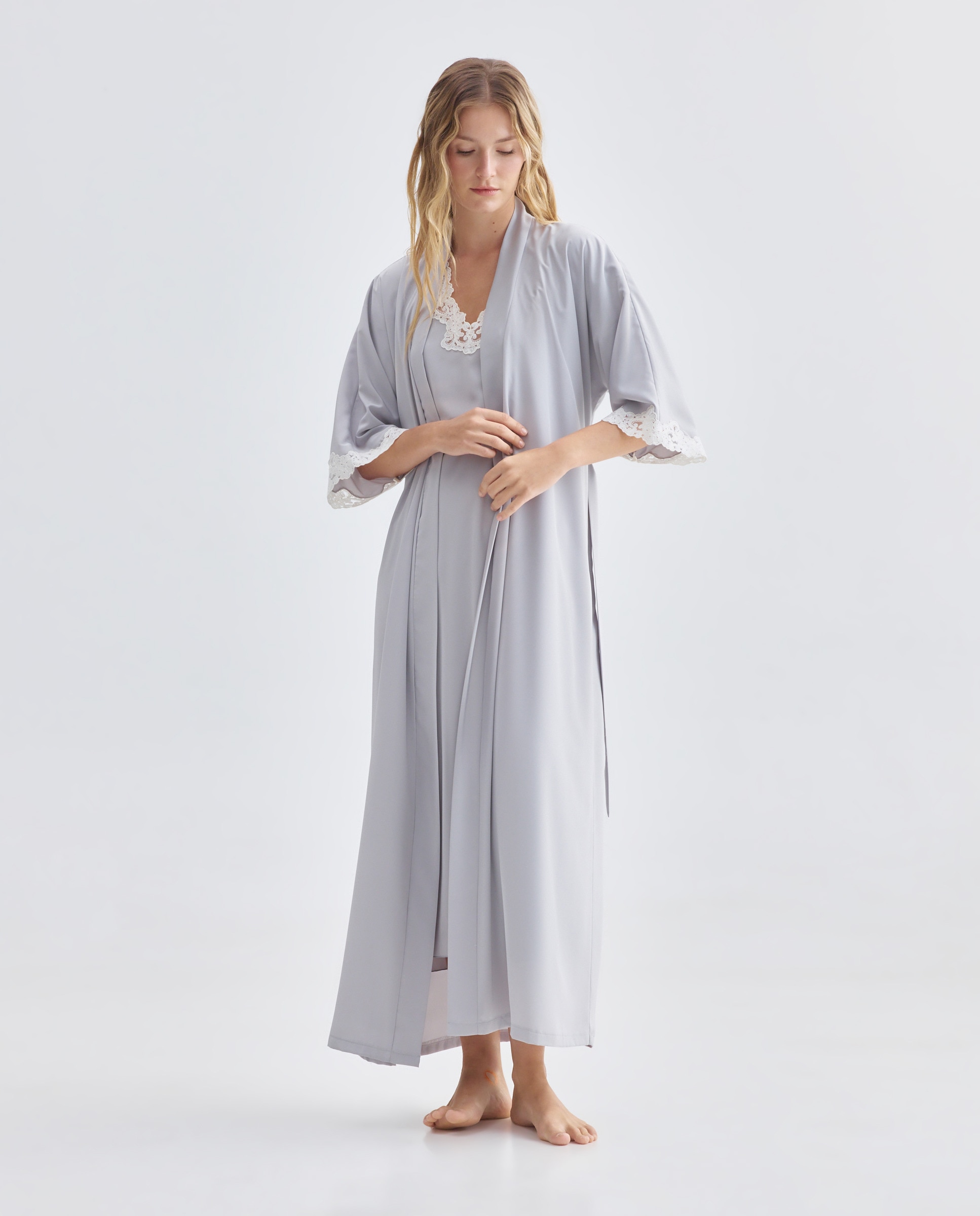 Imagem 0 de Robe Tipo Kimono Midi com Manga 3/4