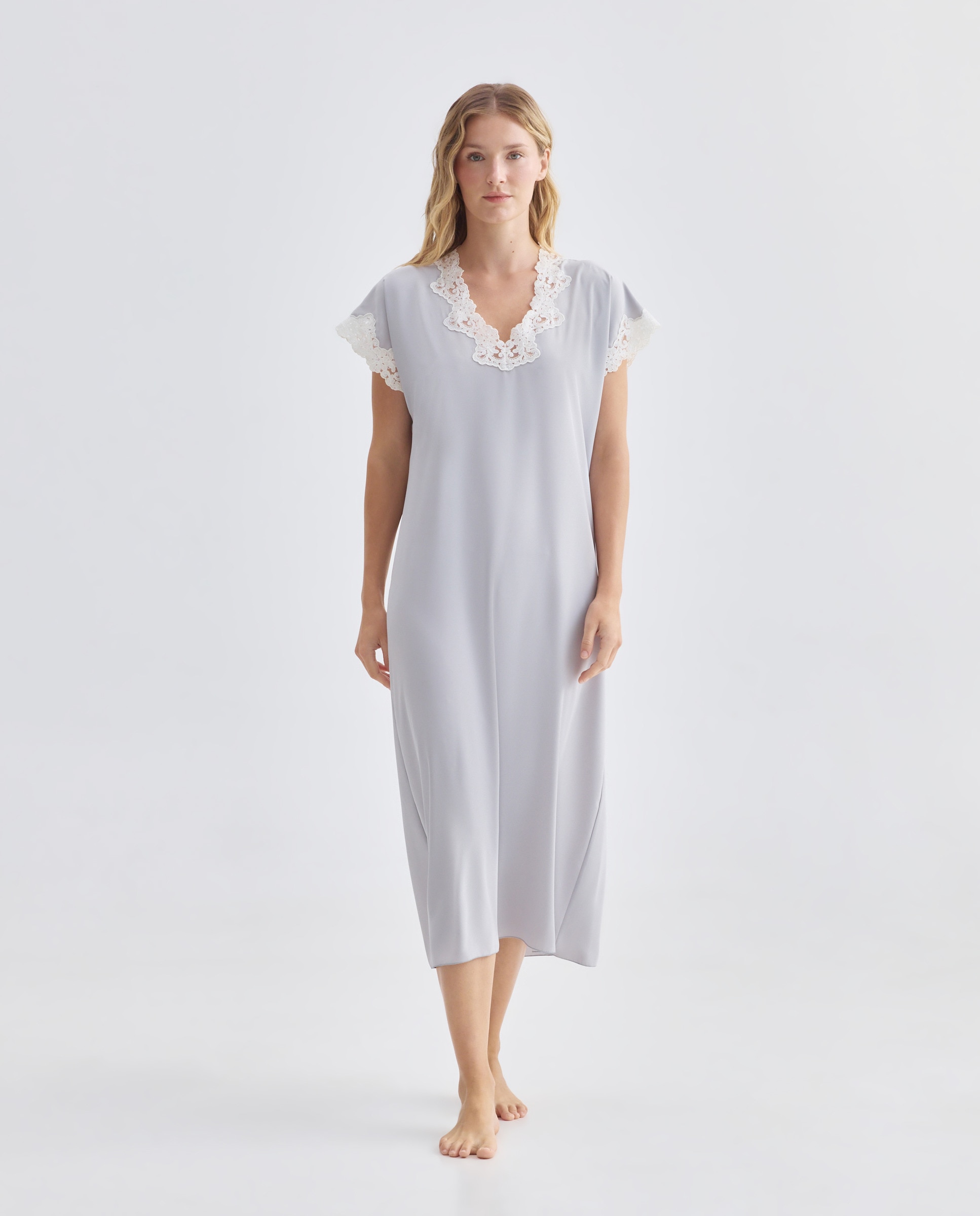 Imagen 0 de Camisón caftán mujer largo midi Gris