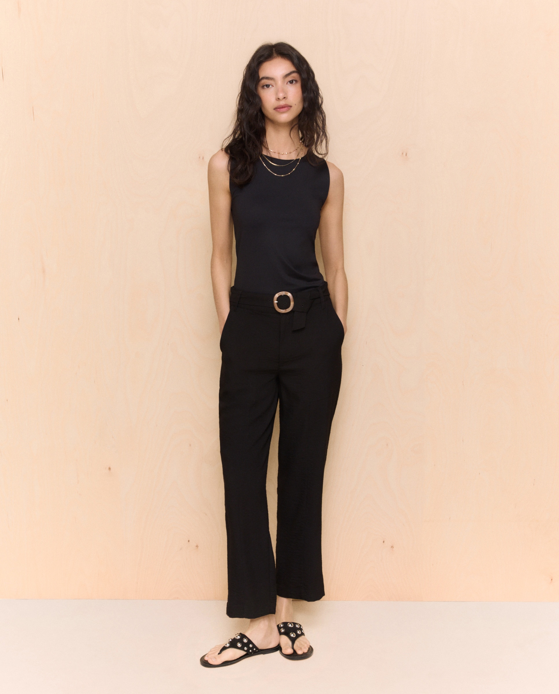 Camiseta lisa sin mangas de mujer - Easy Wear - Negro Negro-2