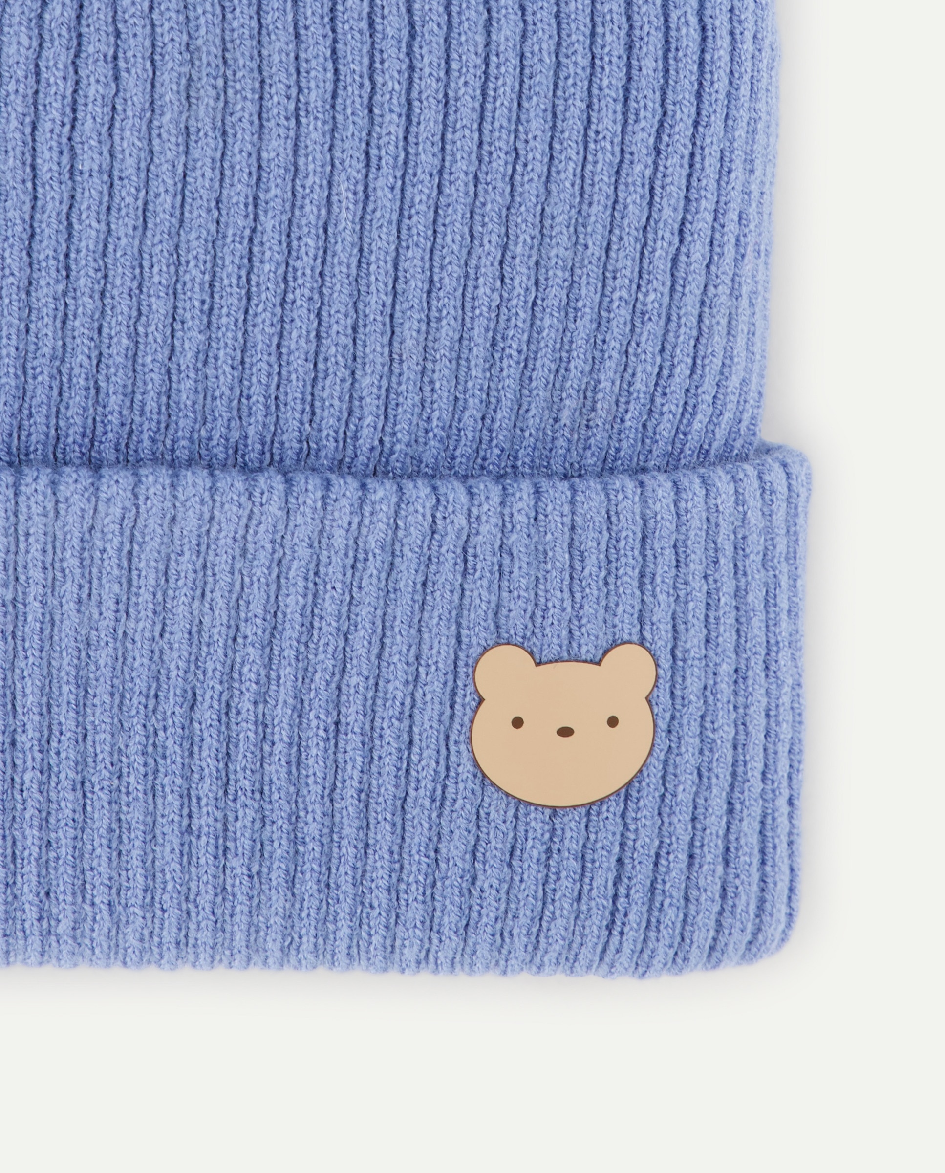 Gorro de Bebé com Canelado Fino e Emblema de Urso Anil-2