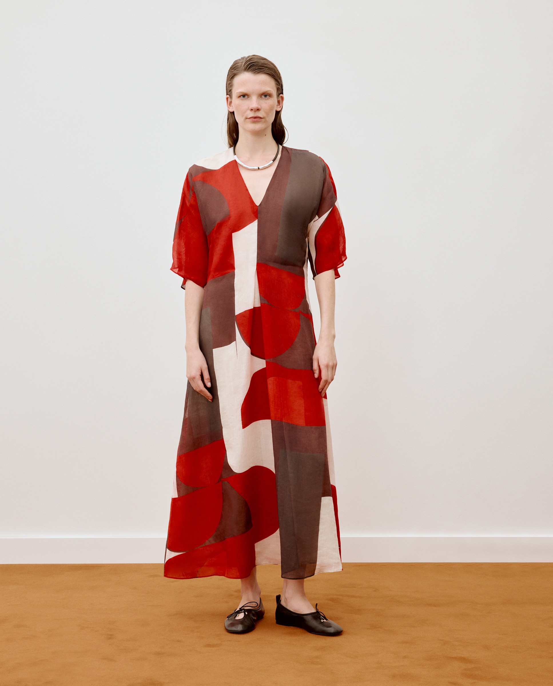 Imagem 0 de Vestido Tipo Túnica com Decote em Bico