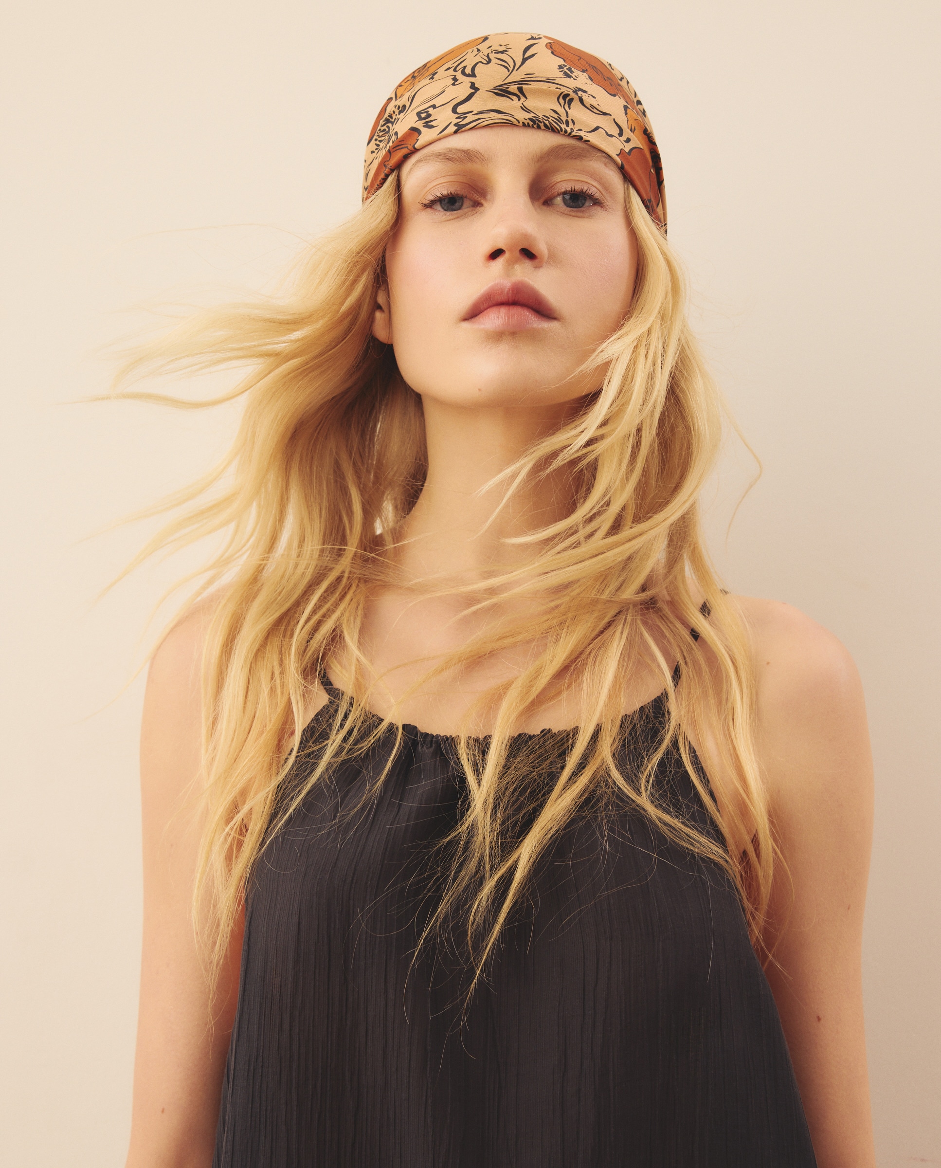 Top Halter em Tencel Chumbo-4