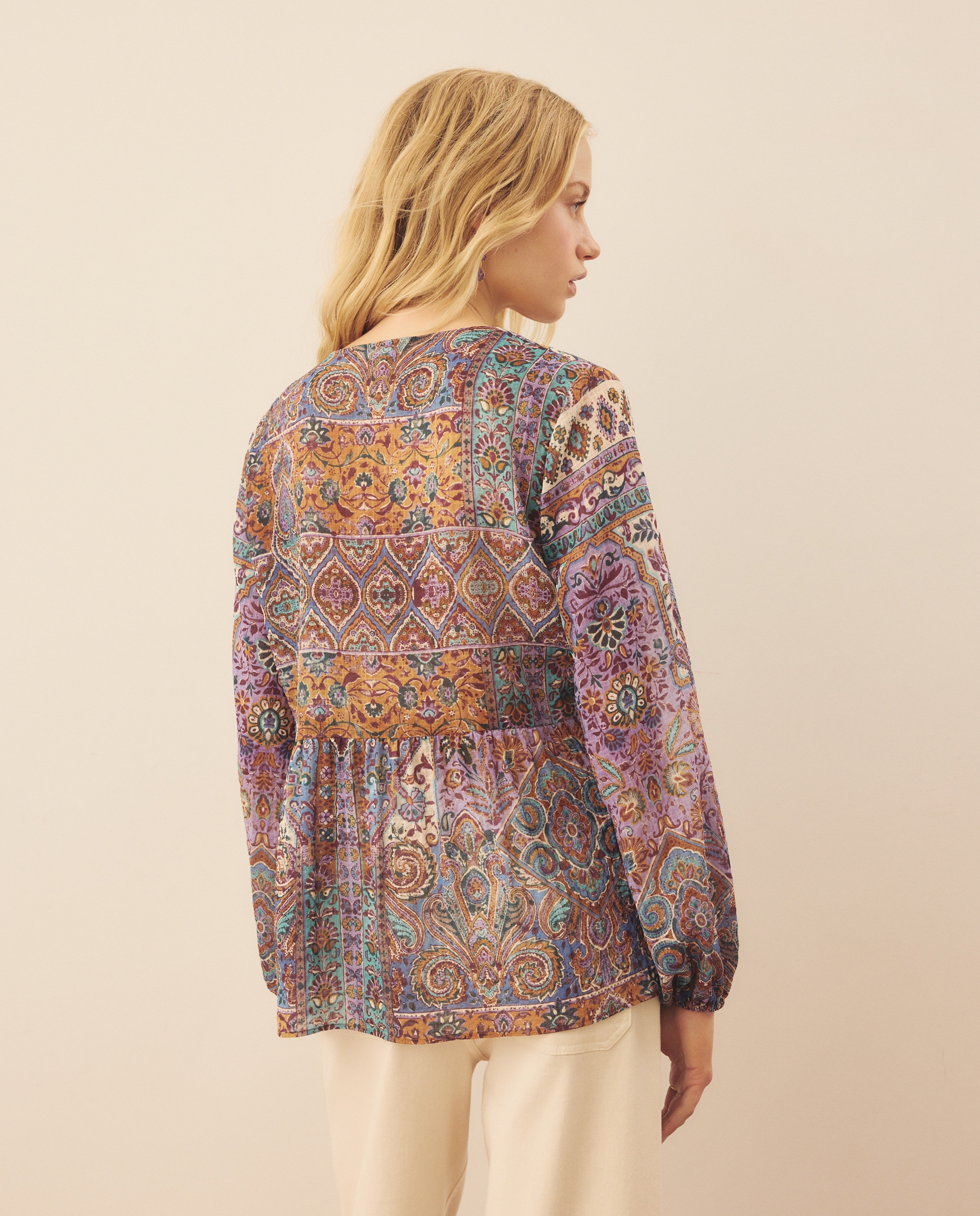 Blusa com Estampado Floral Rosa-3
