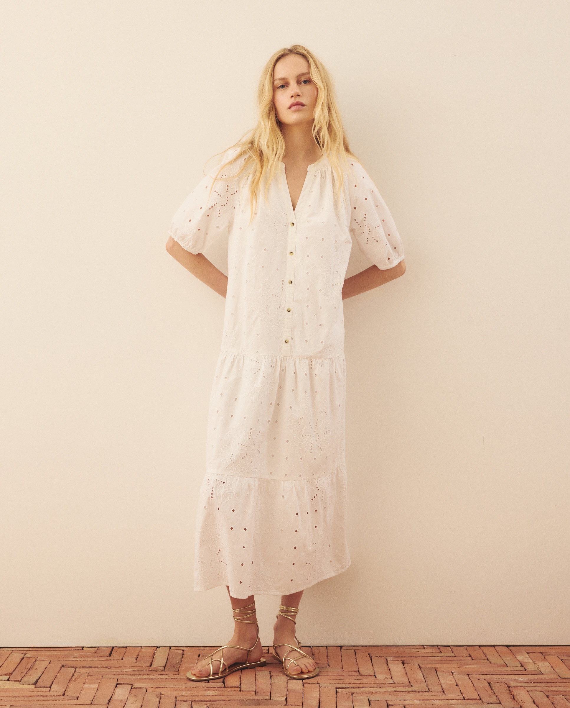 Imagem 0 de Vestido Curto Shifly