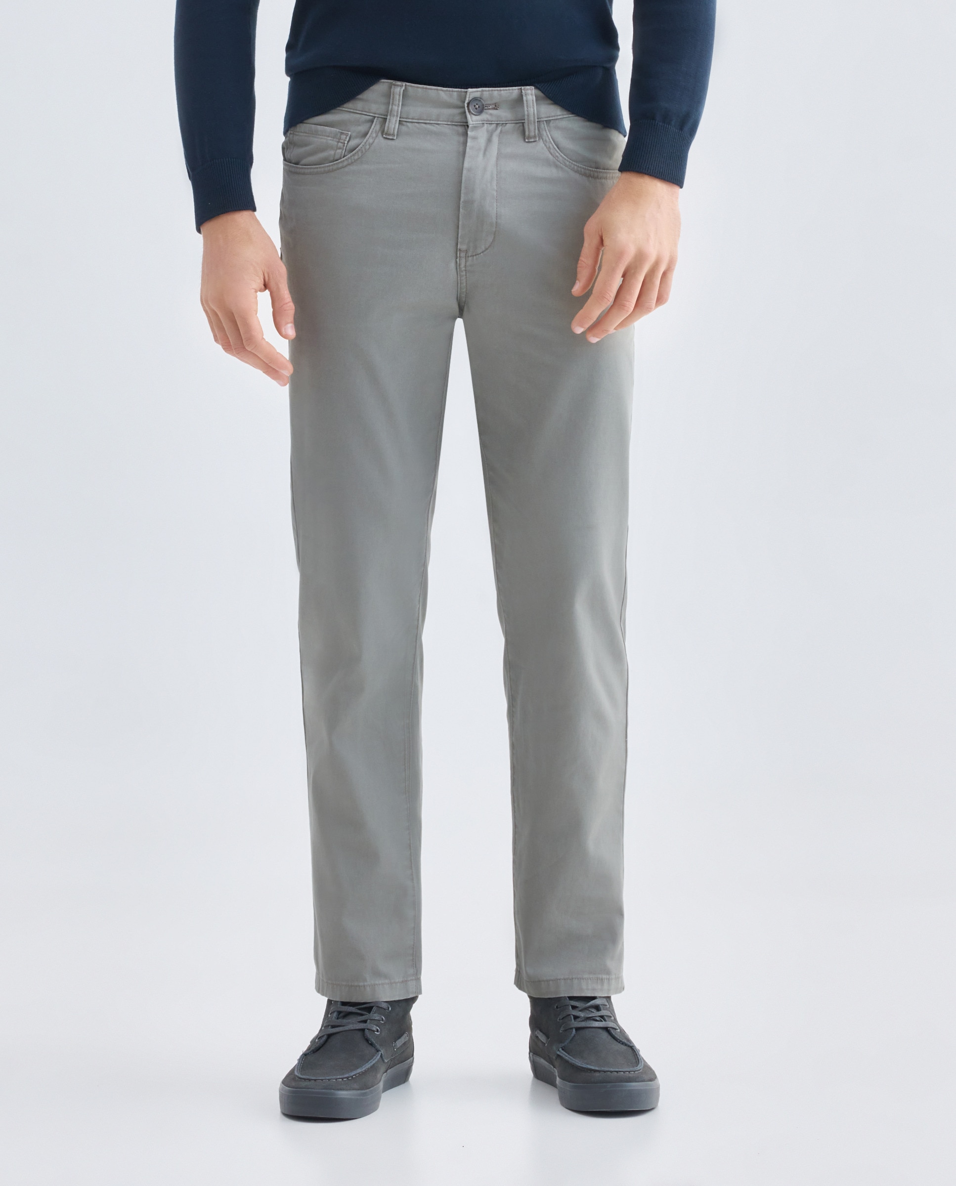 Pantalón hombre cinco bolsillos básico regular fit 560 Oliva-2