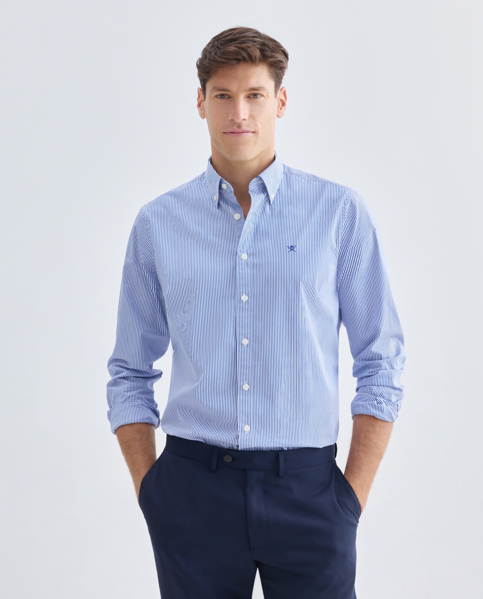 Imagem 0 de Camisa Classic Fit às Riscas Bengala