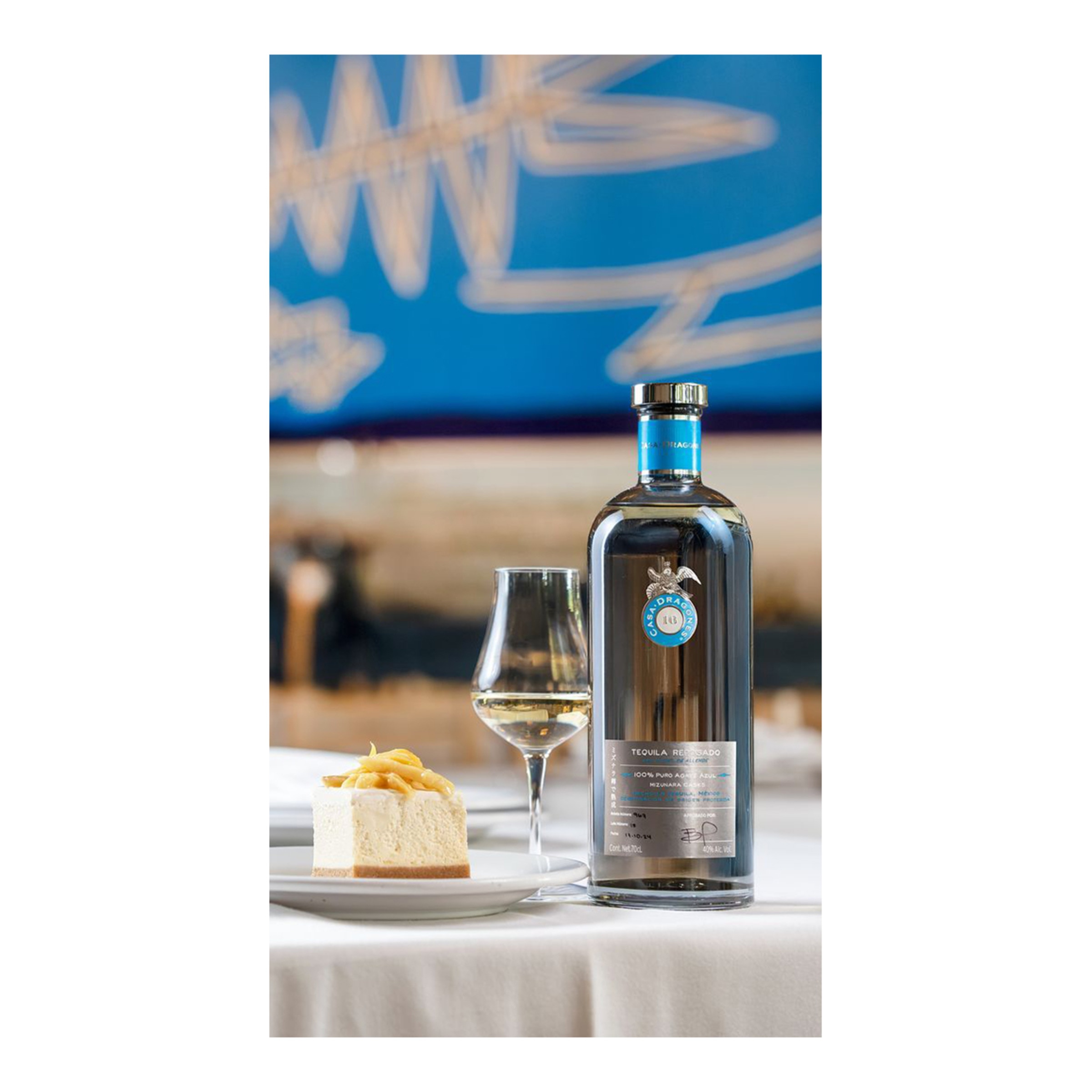 Estuche tequila reposado Casa Dragones 2