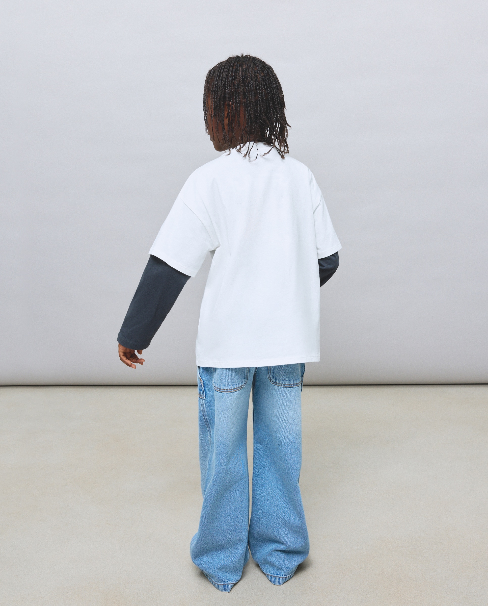 T-shirt de Manga Curta com Estampado Posicional KPOP no Peito "Rumi" Kids El Corte Inglés Branco-3