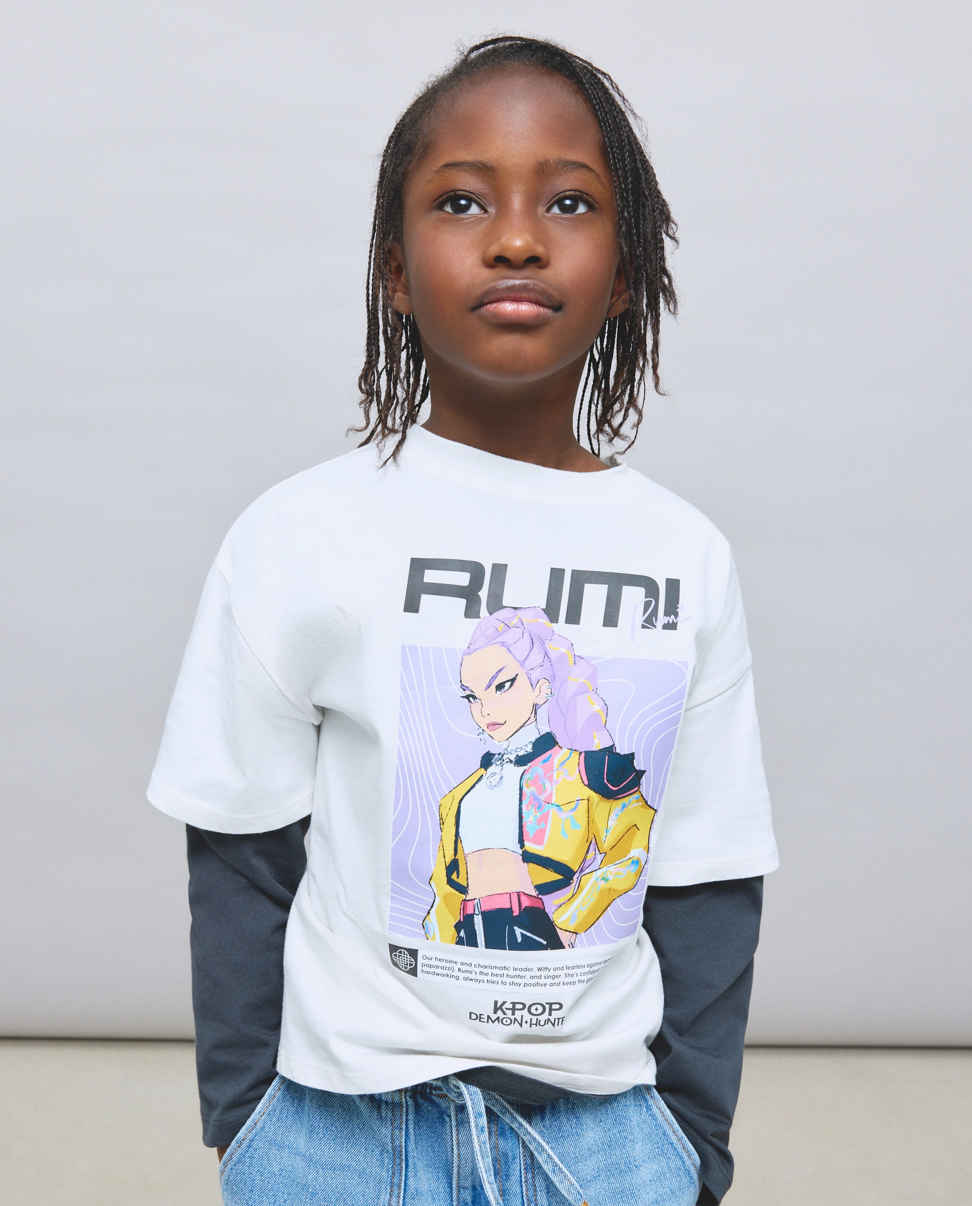 T-shirt de Manga Curta com Estampado Posicional KPOP no Peito "Rumi" Kids El Corte Inglés Branco-2