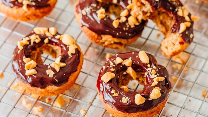 Argolinhas de Manteiga de Amendoim, Banana e Chocolate