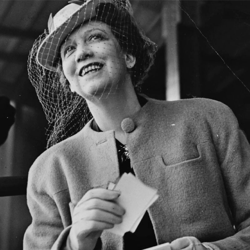 ELISABETH ARDEN