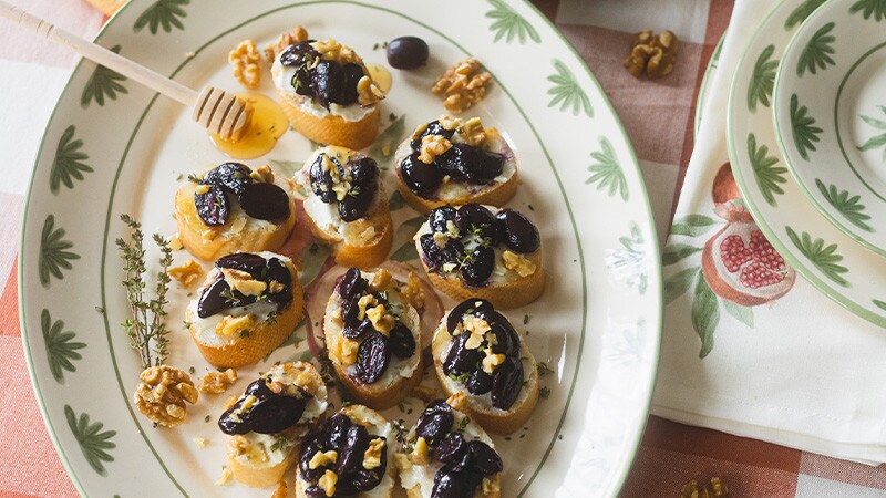 Uvas Assadas com Queijo de Cabra e Nozes