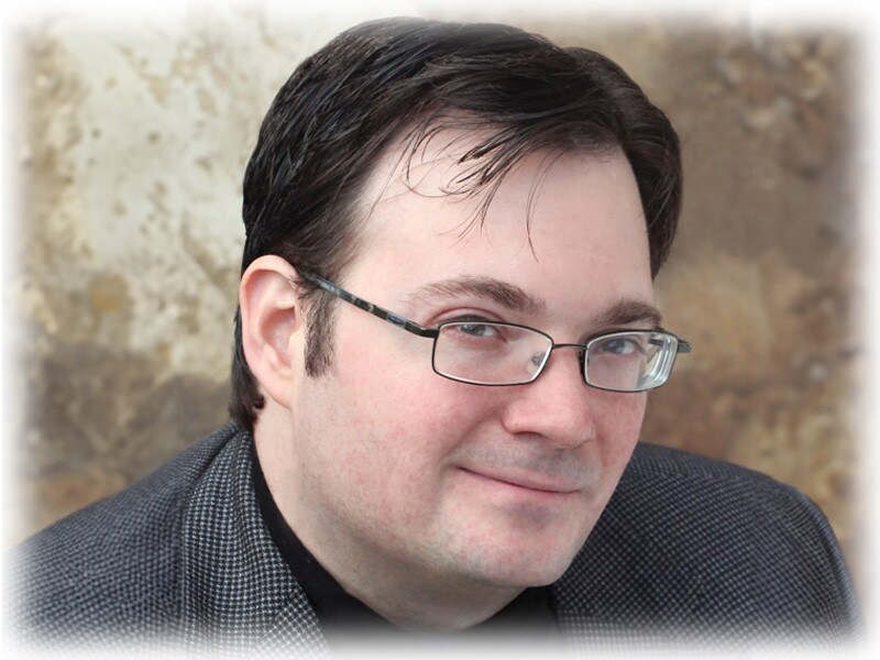Brandon Sanderson