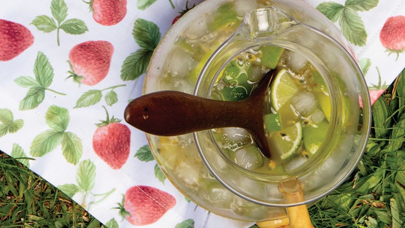 Caipirinha de Lima e Maracujá