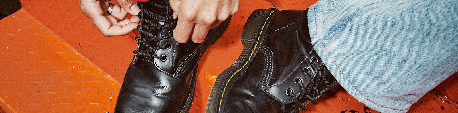 DR MARTENS cabecera