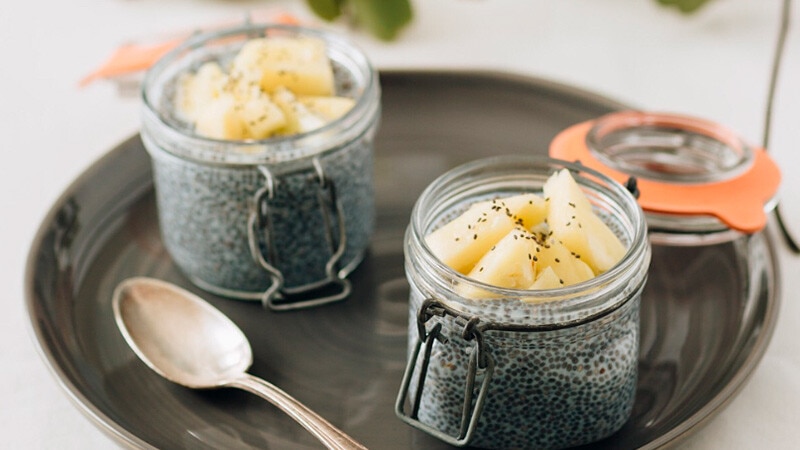 Pudim de Chia com Ananás
