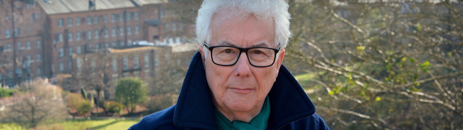 KEN FOLLETT