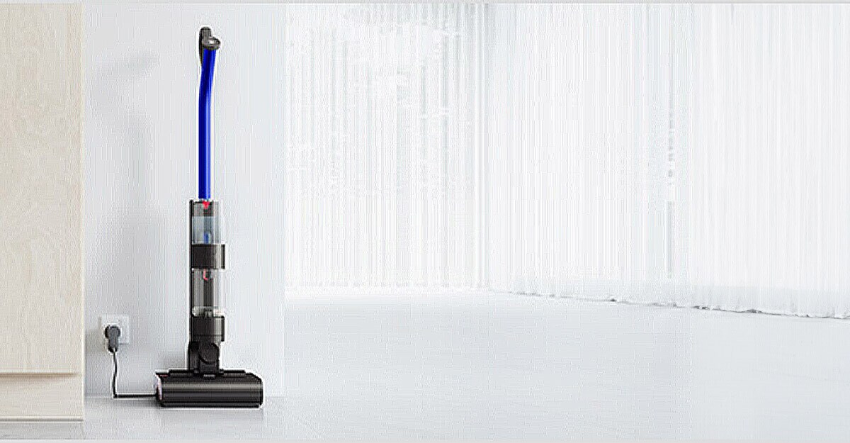 DYSON