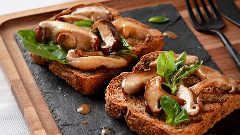Bruchetta de Cogumelos e Café