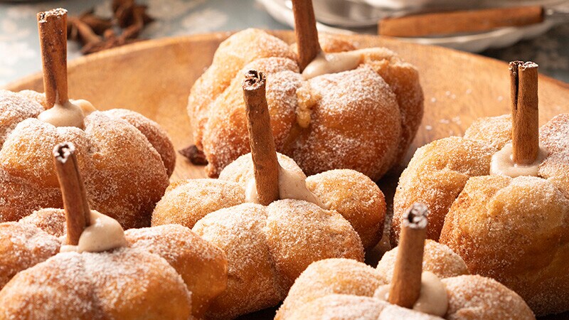 Pumpkin Spice Donuts