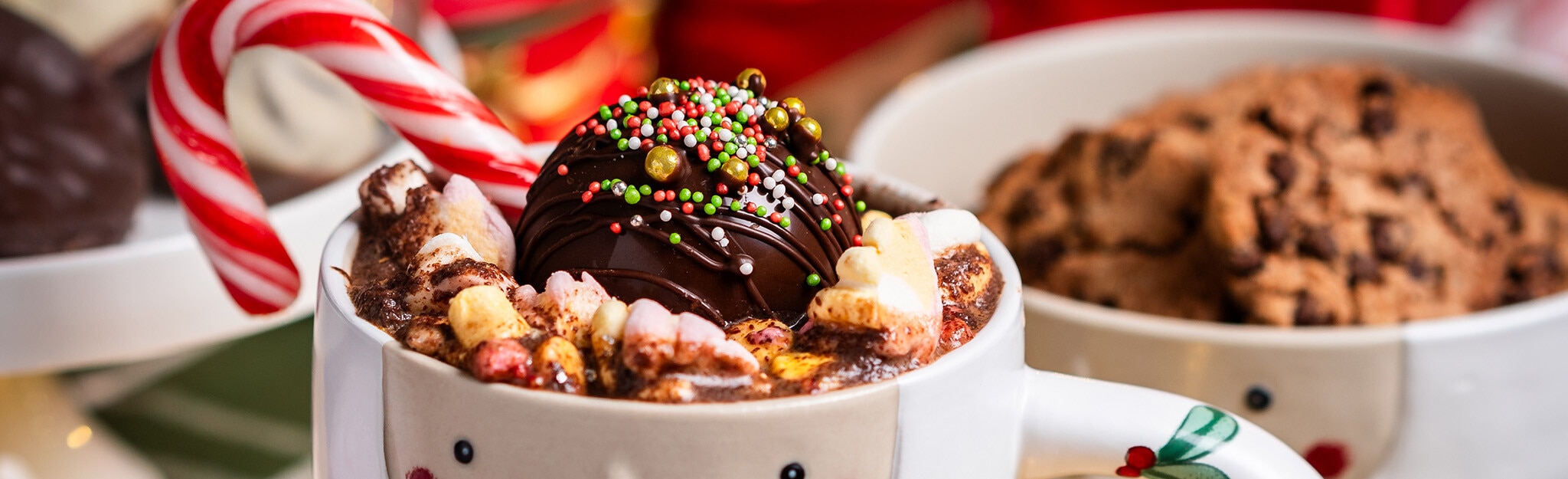 Bomba de Chocolate Quente e Bolachas