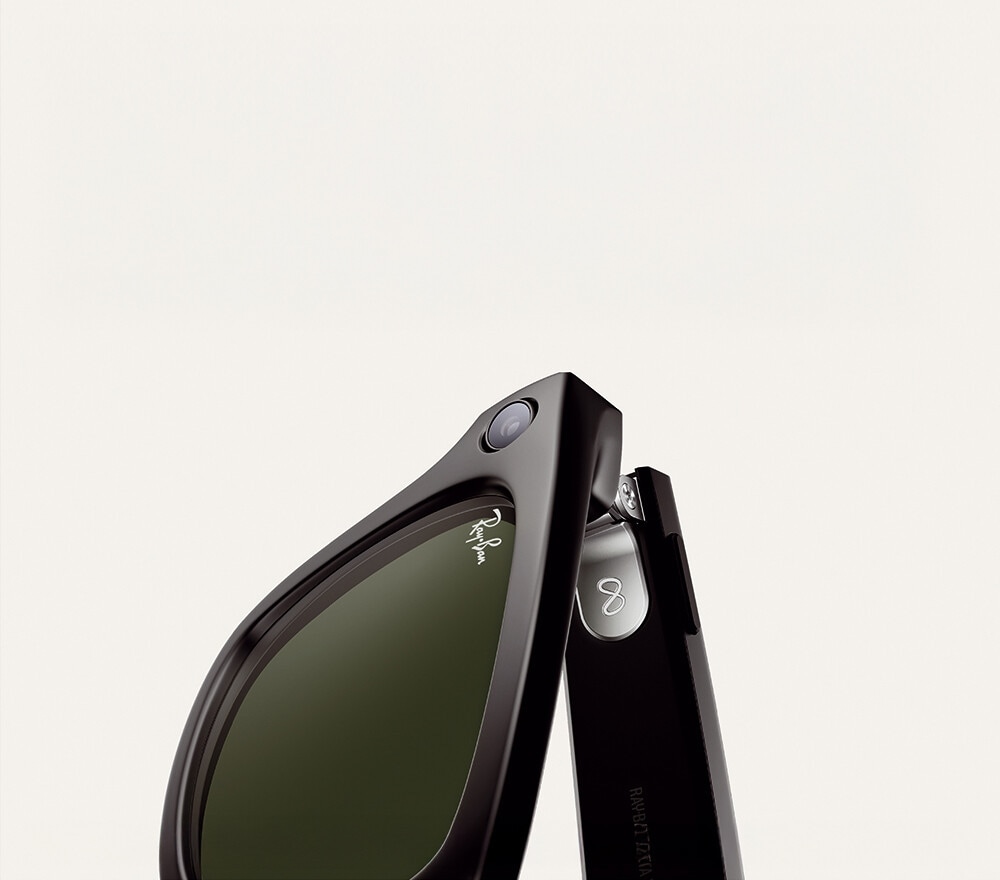 RAY-BAN