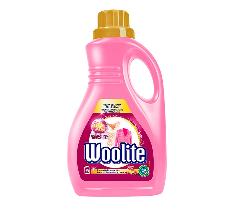 Woolite Detergente para a Máquina da Roupa Delicada e Lãs com Keratina Líquido embalagem 25 doses