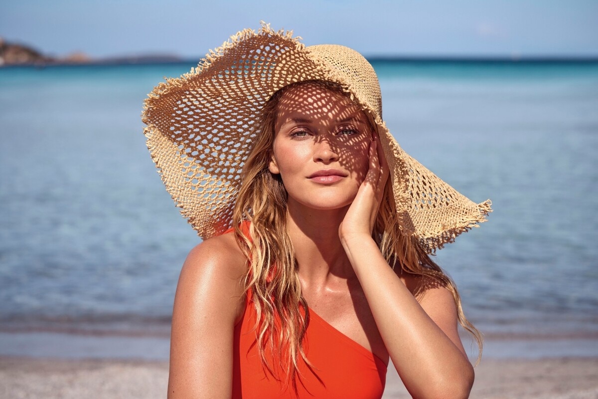 clarins